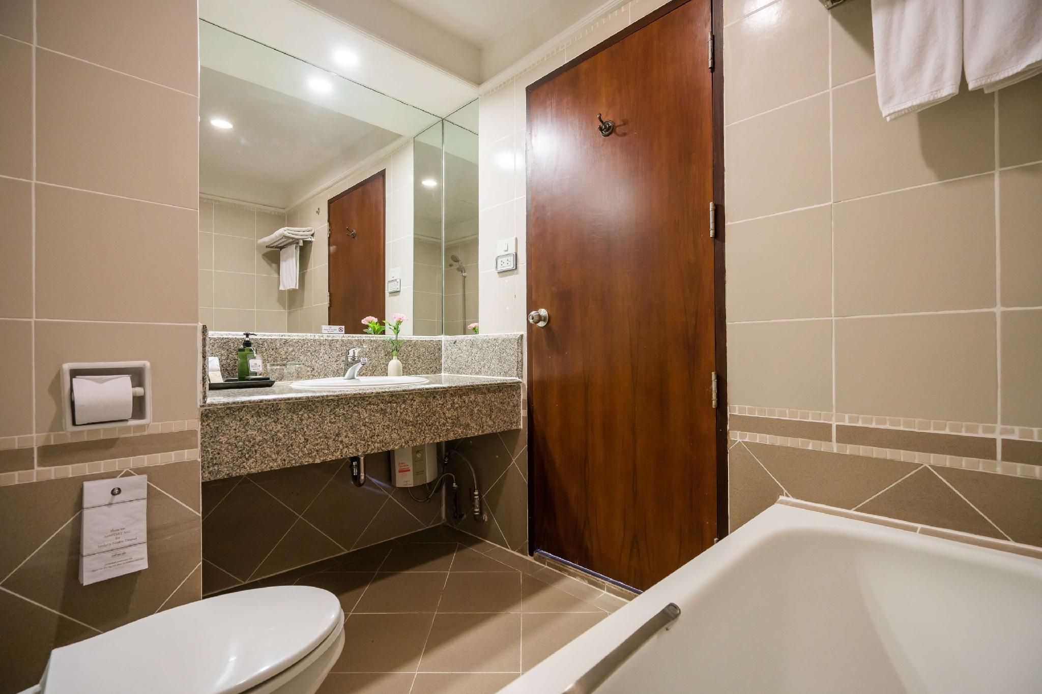 Tawa Ravadee Resort 2 Single Beds, Nonsmoking, Superior Room, Air Conditioning 2