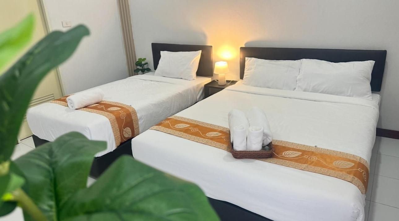 V Rich Place Roi Et Standard Twin Room