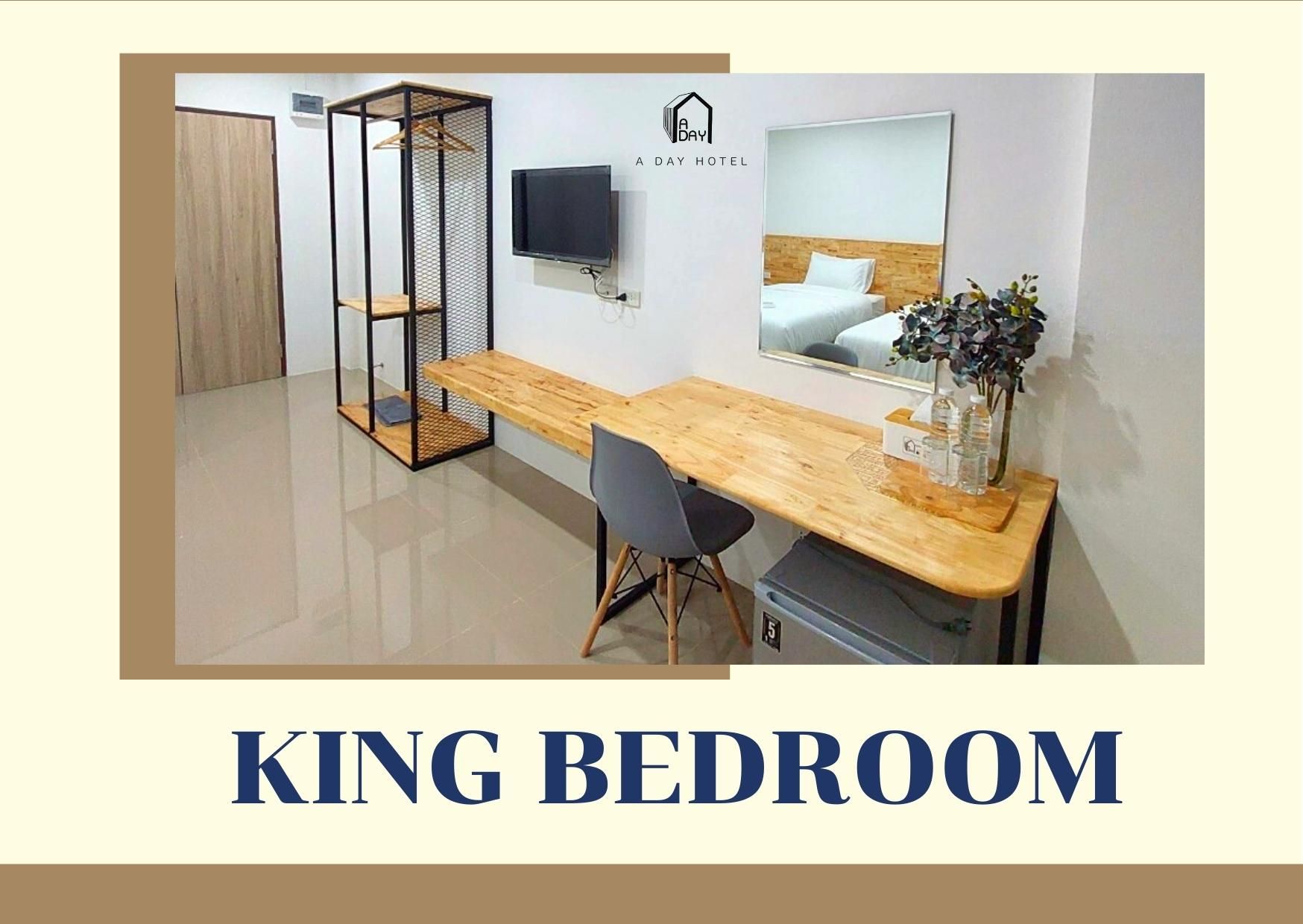 Standard with 1 King Bed