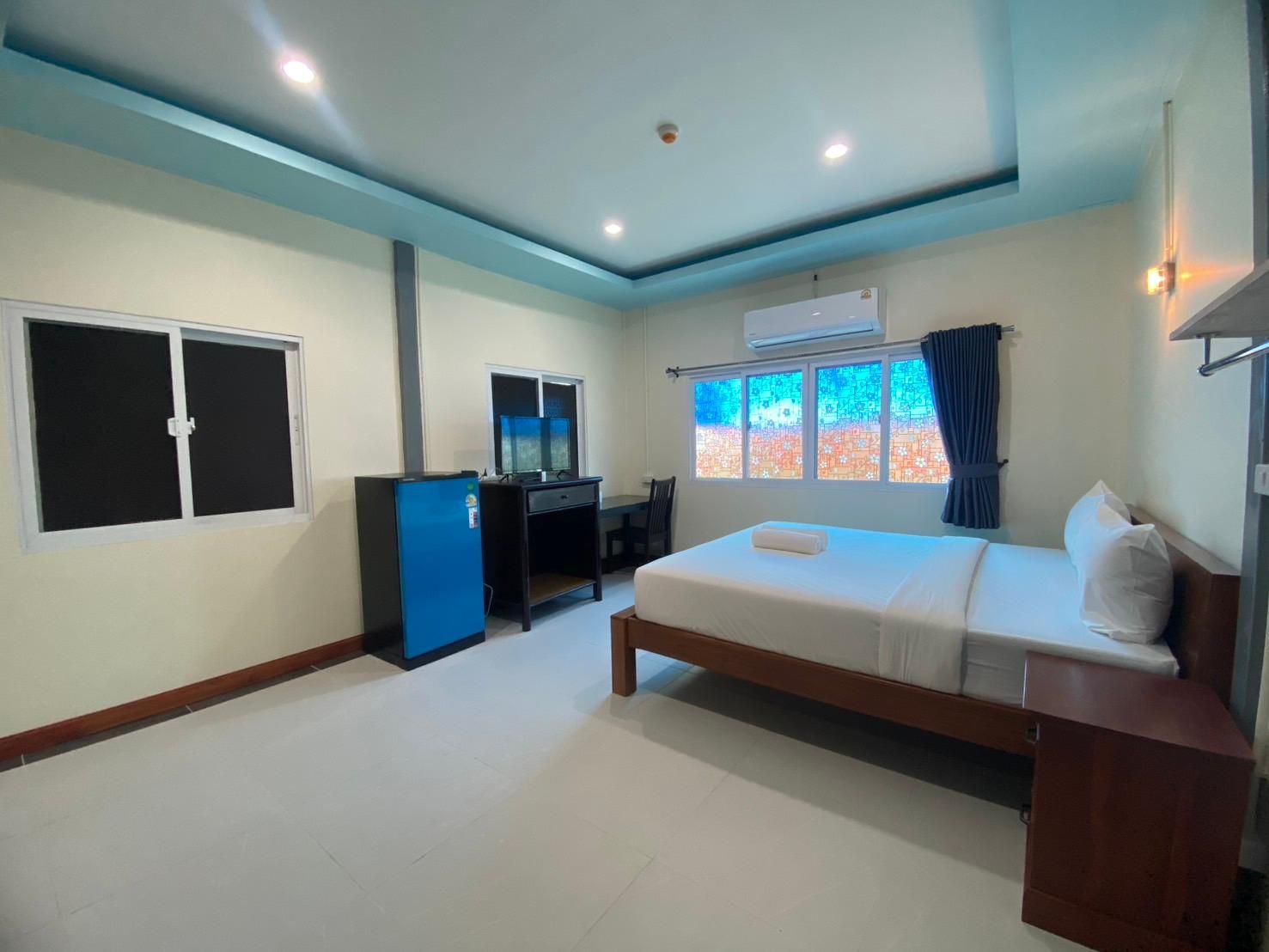 Resort Deluxe King Suite