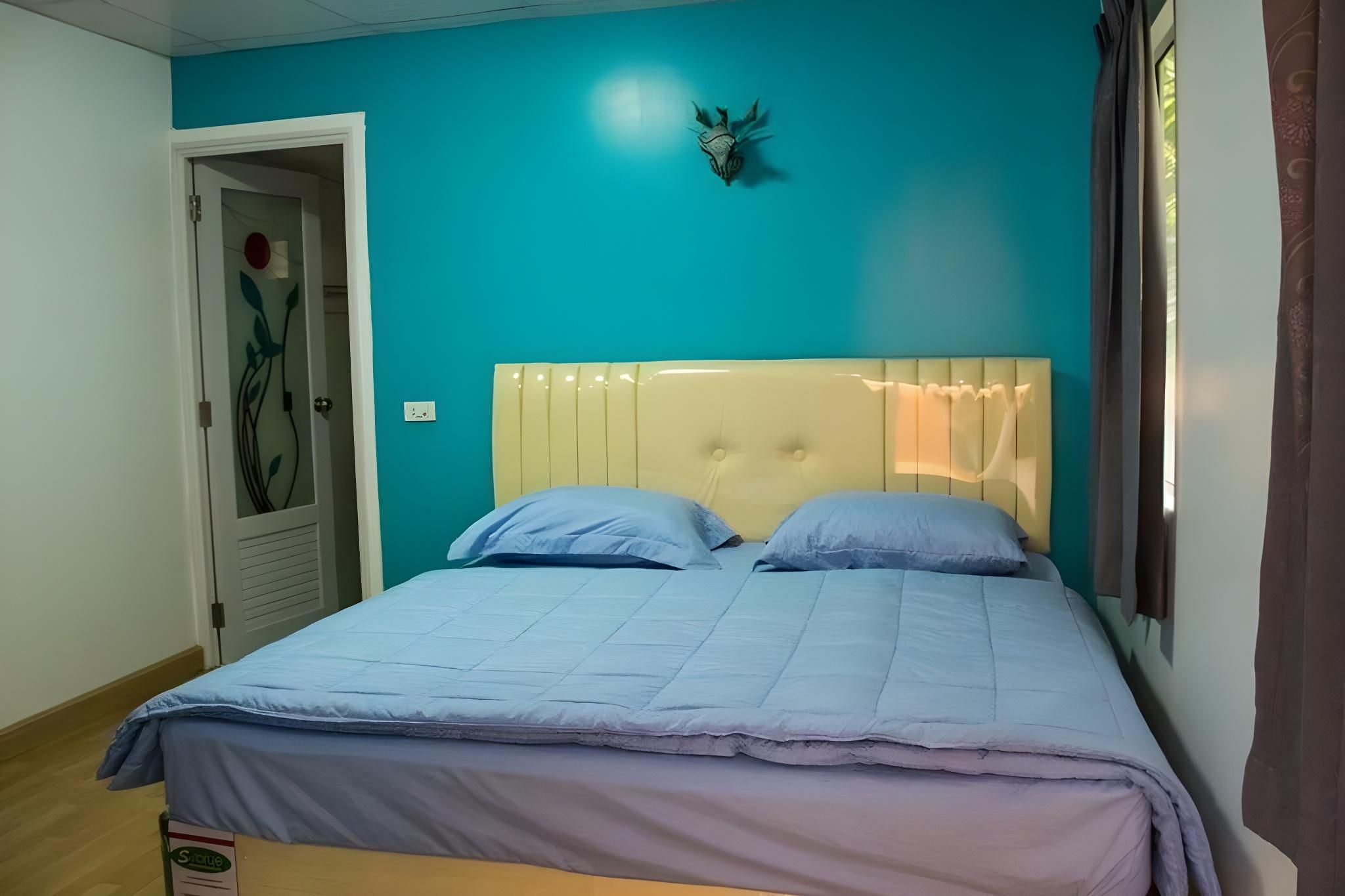 Rim Bueng Suan Prik Resort Double Room with Bathroom 2