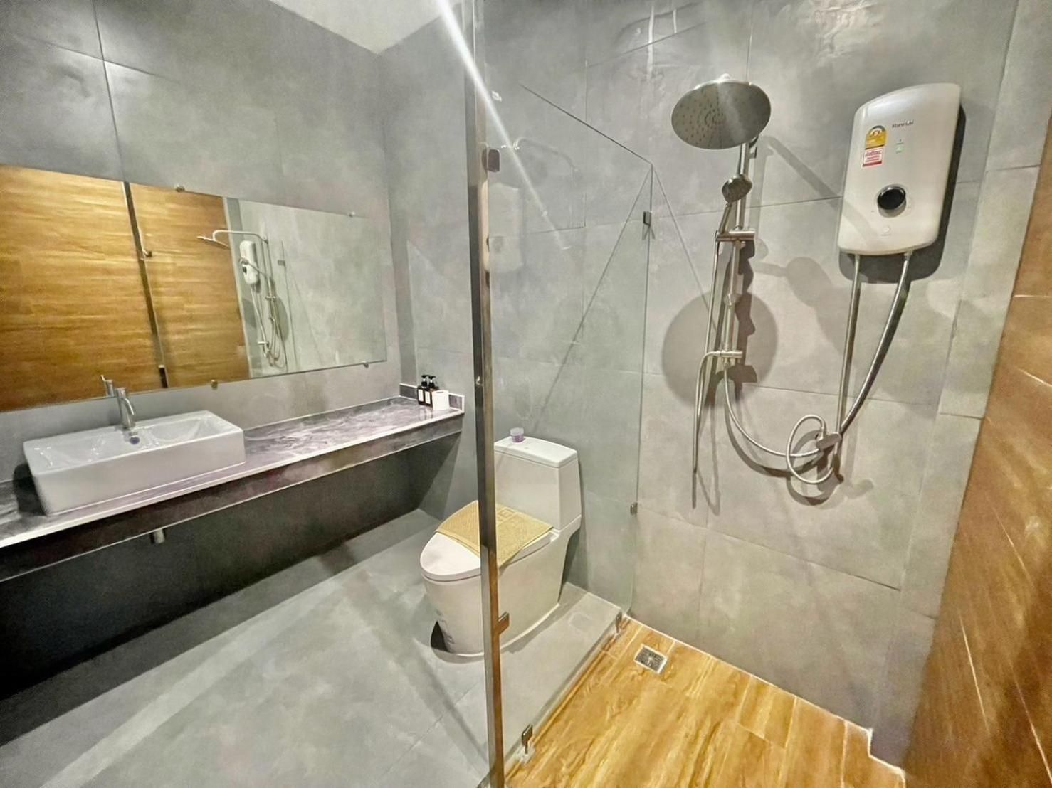 Tara Valley Saraburi Deluxe Twin Bed - Room Only 2