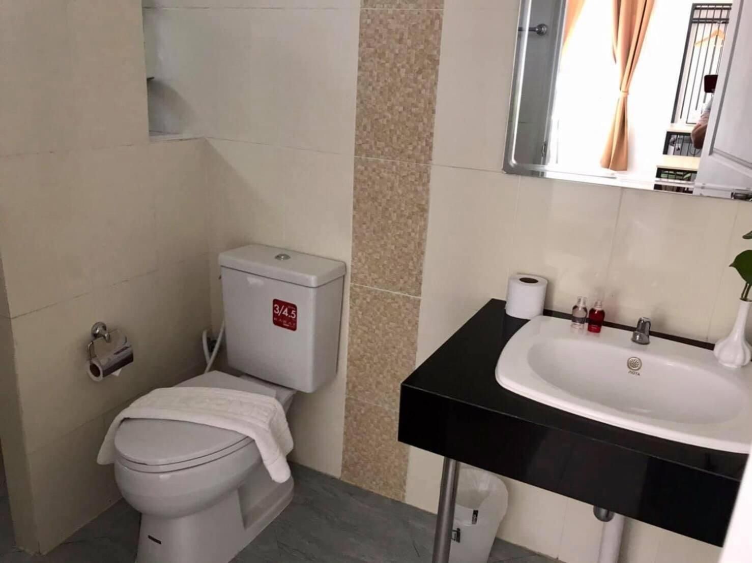 Standard Twin Room with Garden View