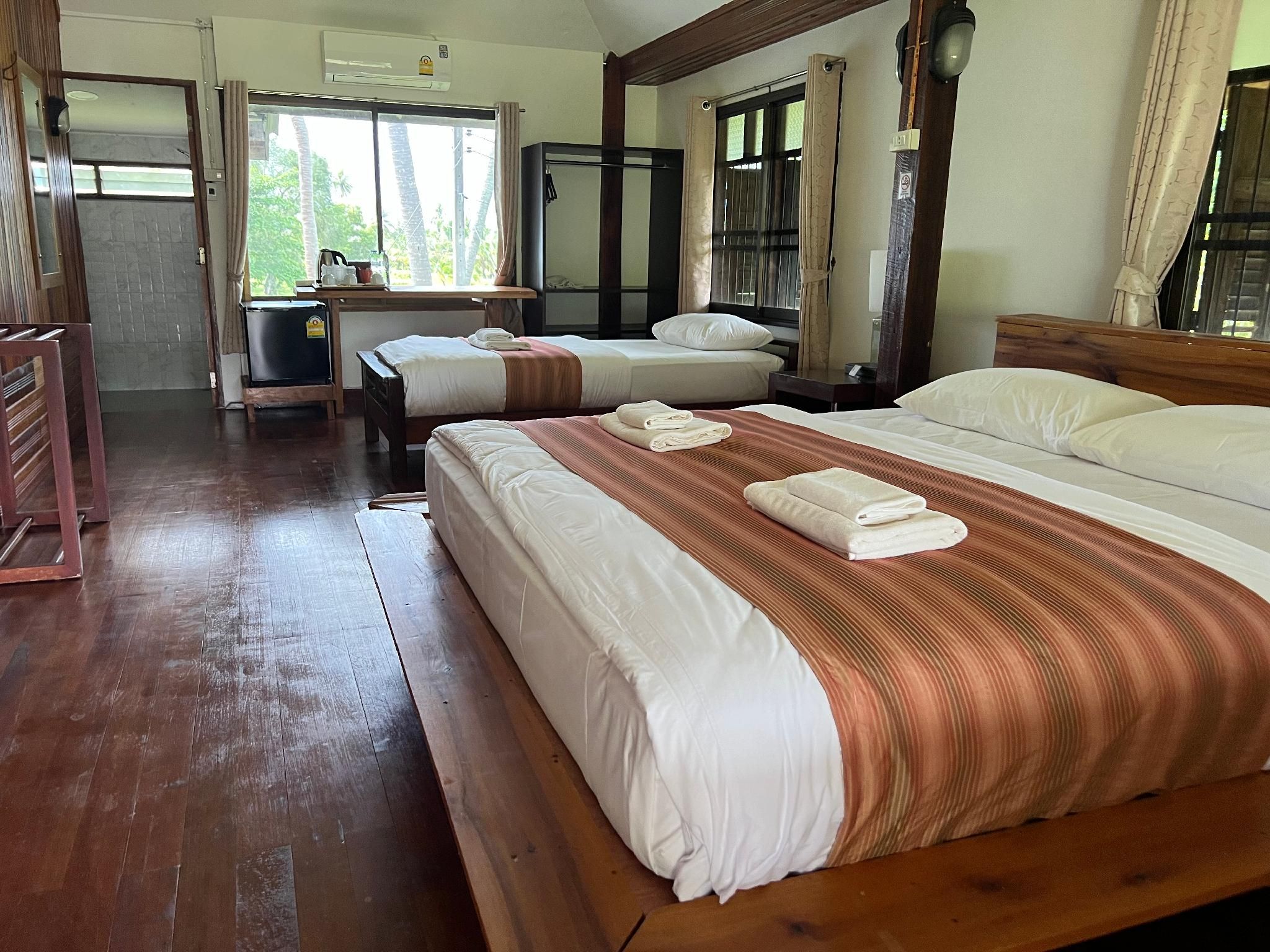 The Chevalley Beach Resort Double Bed - AC Room