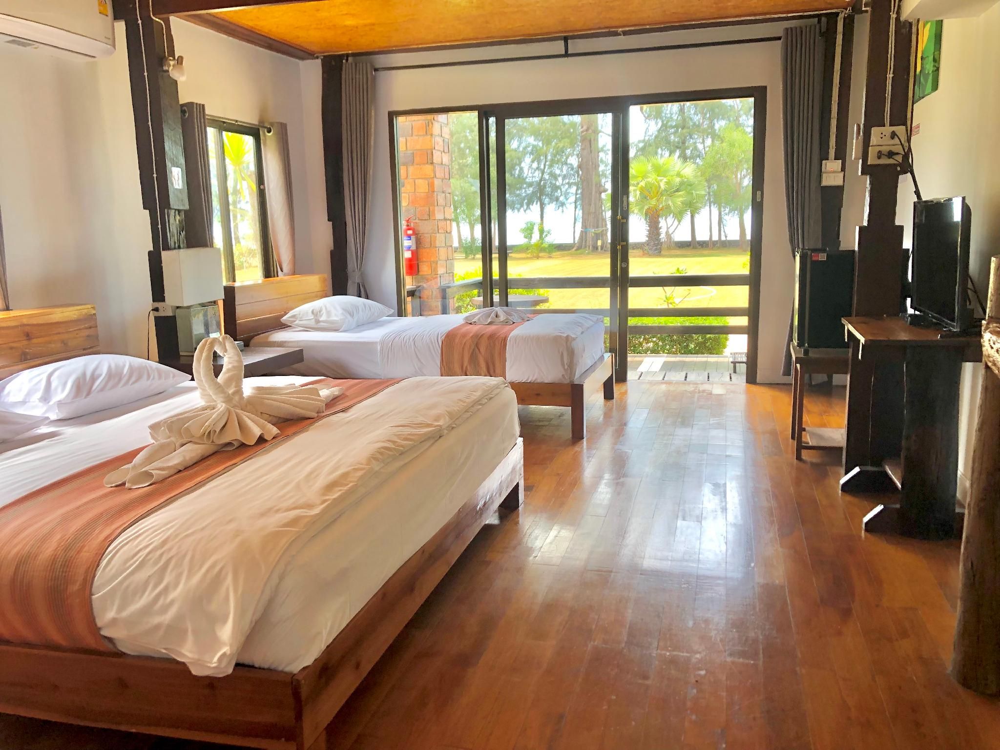 Delux Double Room with Balcony