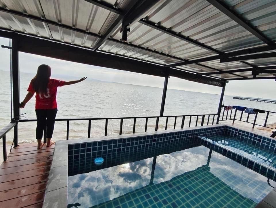 อาวารินวิลล่า Awarin villa