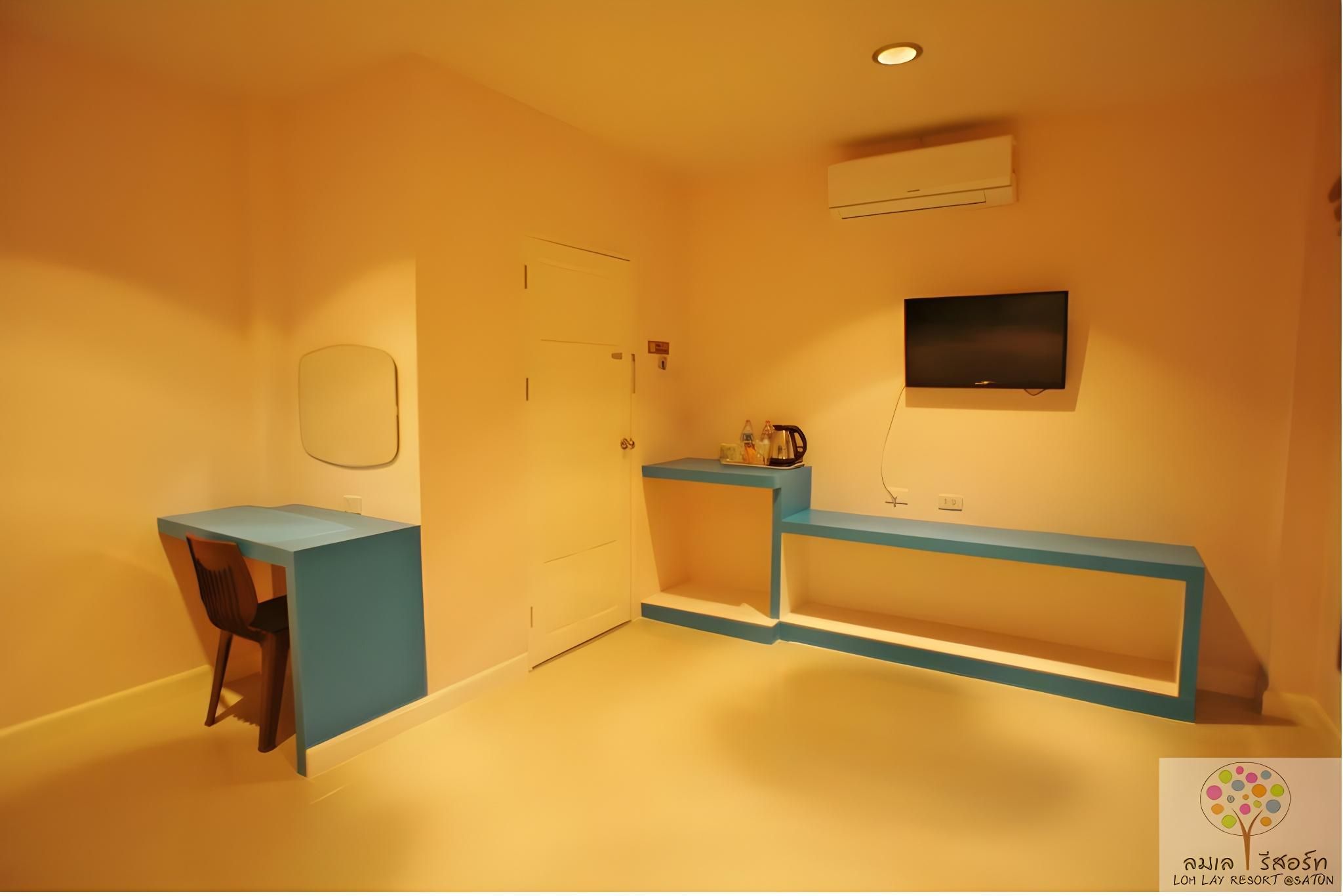 Lomlay Resort Superior Room 3