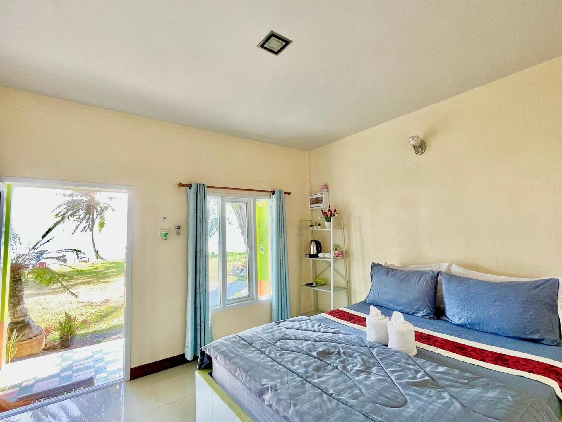 Ava Beach Pakbara Bay View Queen Room