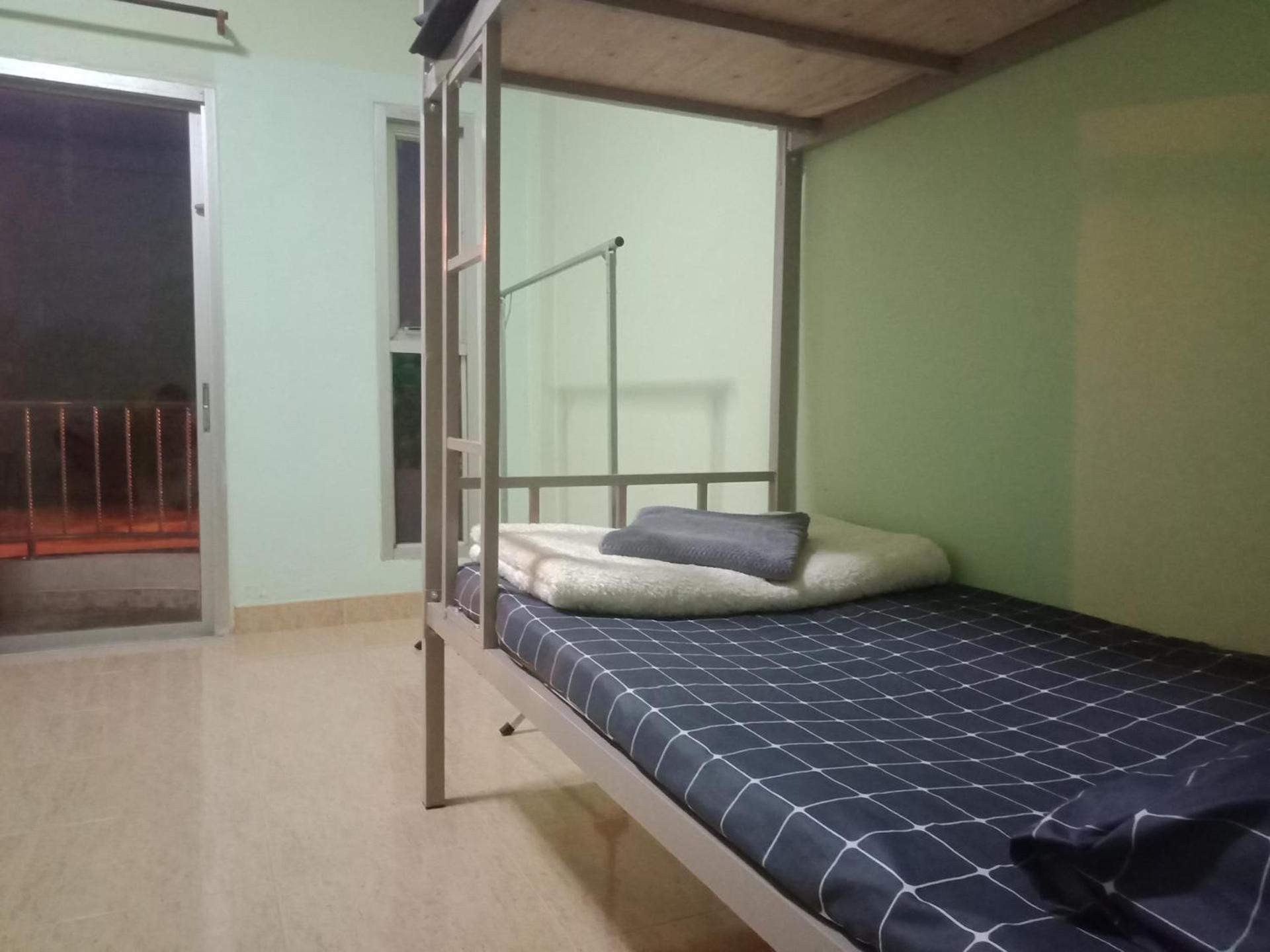 มังกรเลโฮสเทล Mangkonlay Hostel Bunk Bed in Female Dormitory Room  