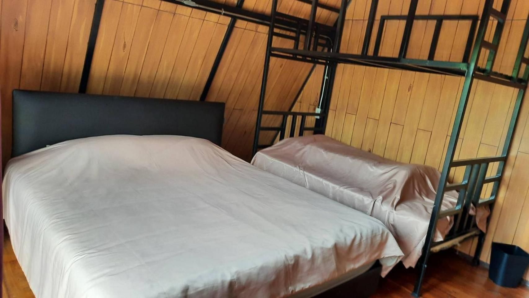 Deluxe Double Room with Extra Bed