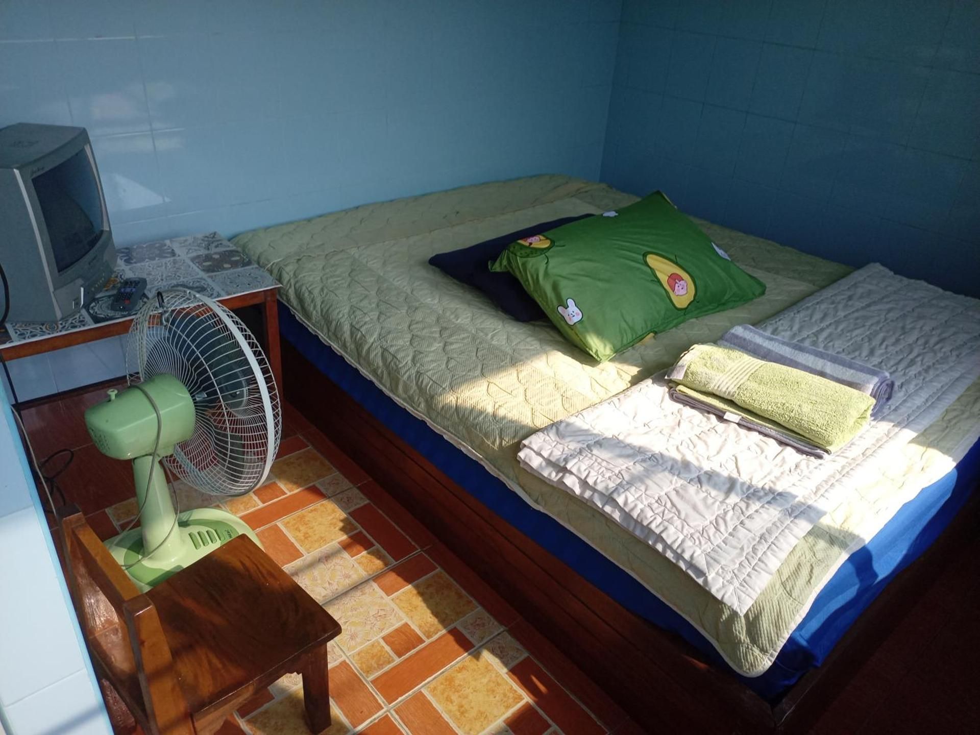 NP guesthouse Small Double Room 2