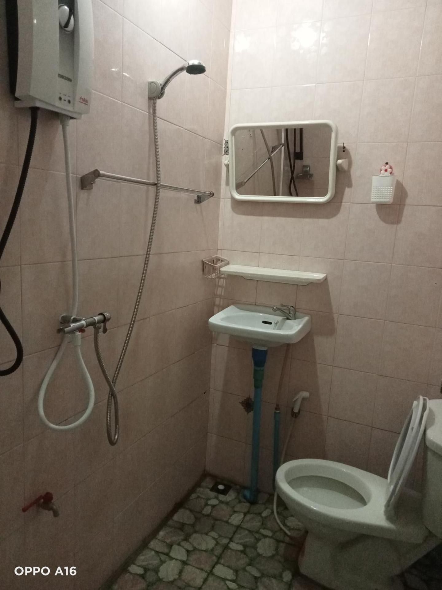 NP guesthouse Queen Room 2