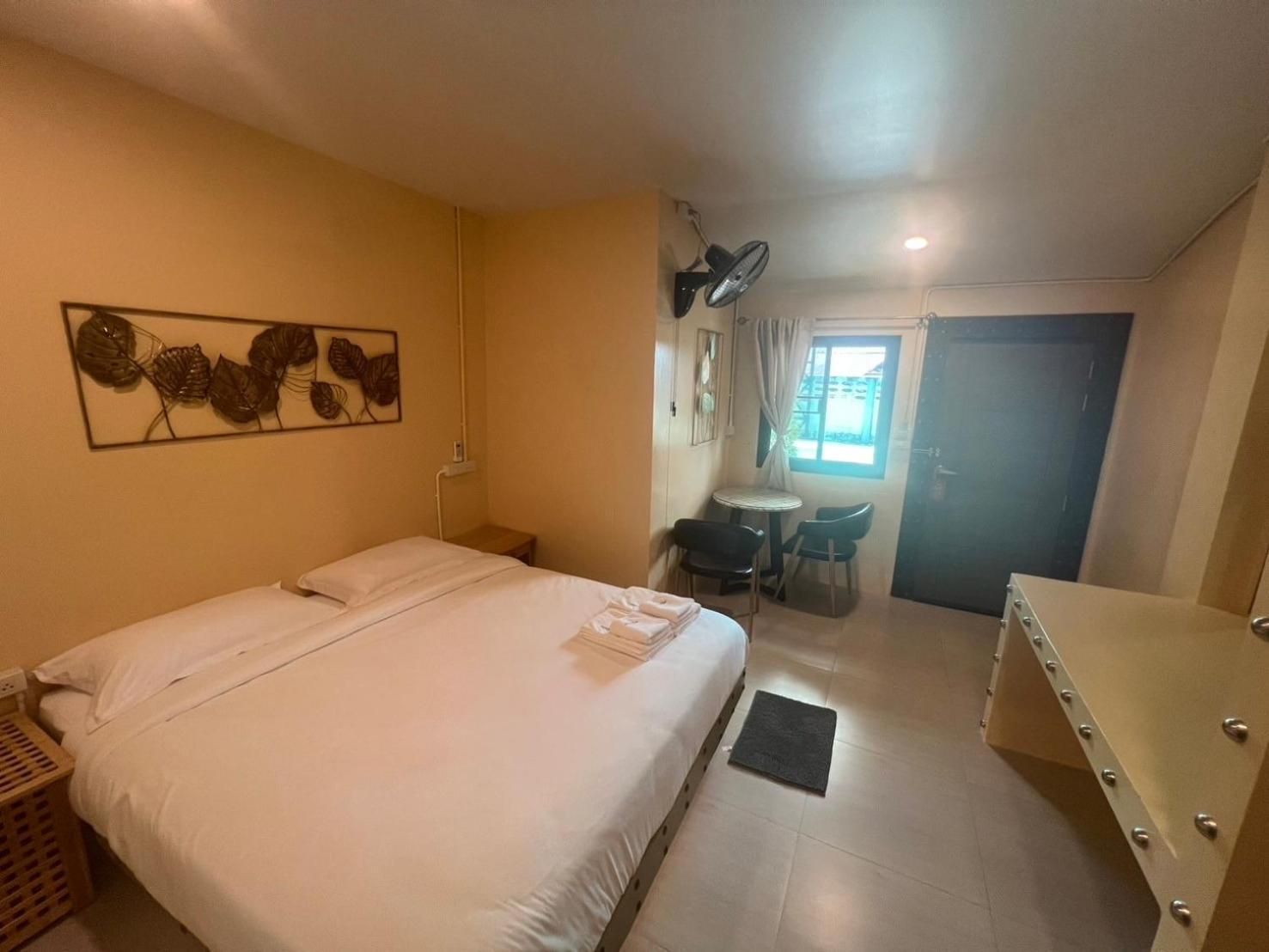 King Room with Garden View