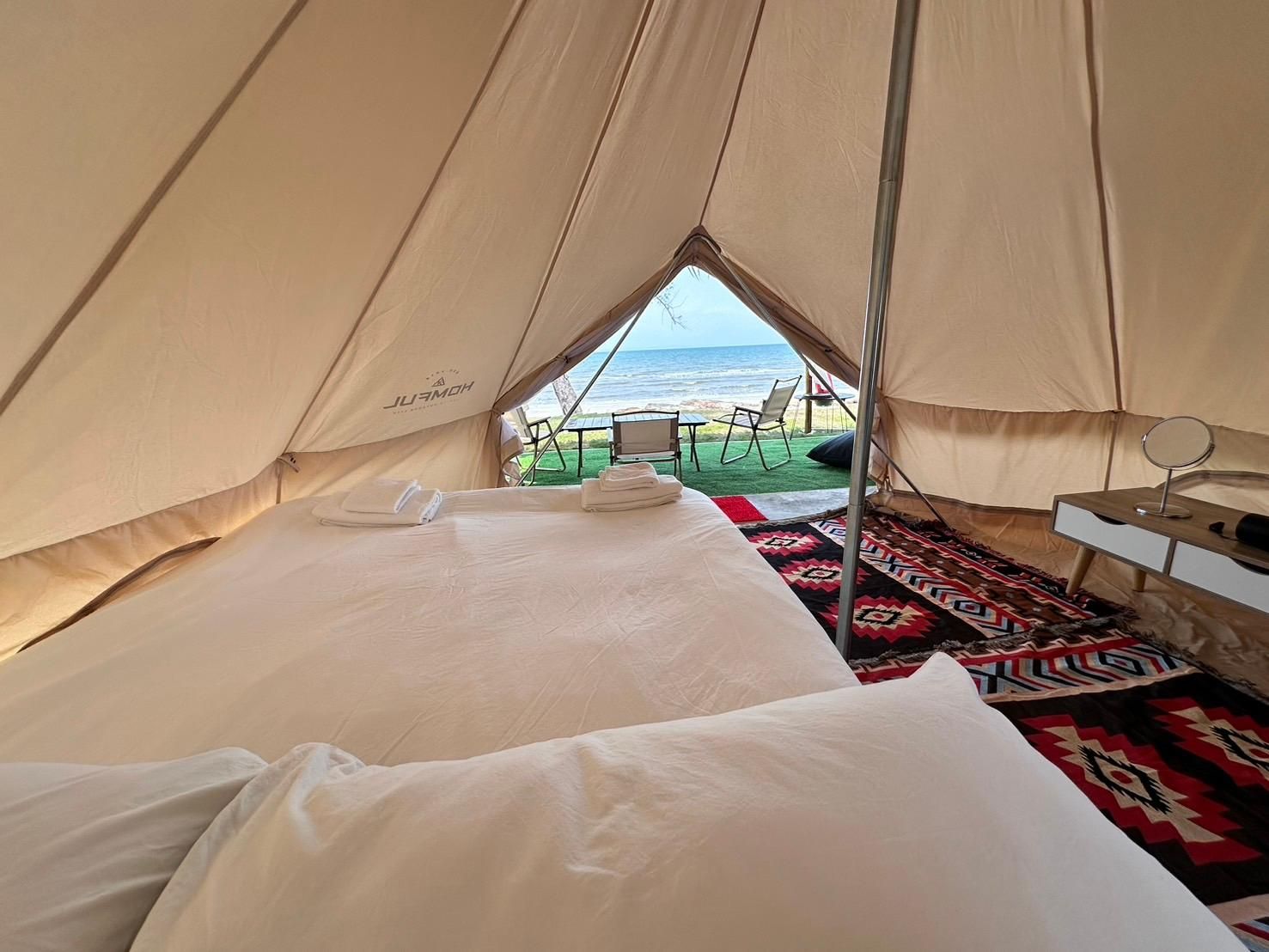 The Hi Ocean Sea View Tent