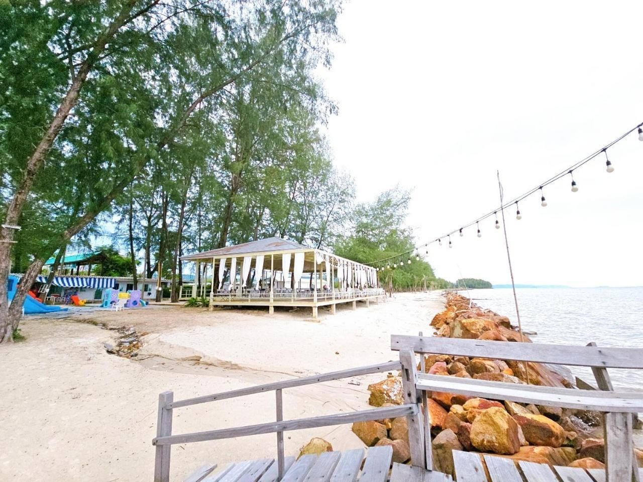 Suvarn Glaew Thong Resort