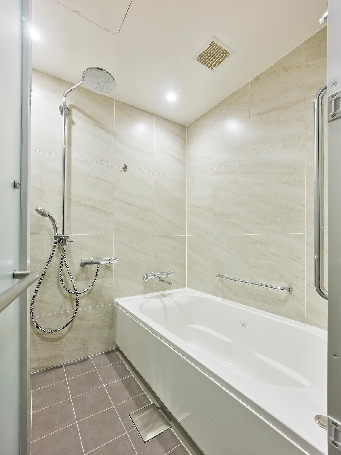 Suite - 2 Beds 1 Extra with Kitchen and Washing Machine