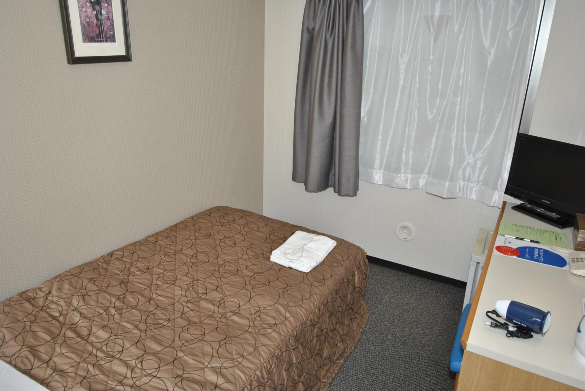Standard Single Room - Smoking
