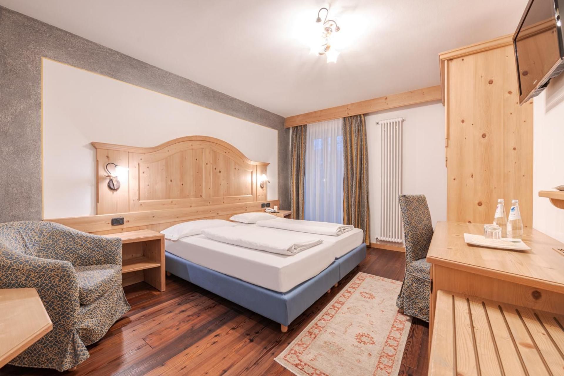 Classic Double Room