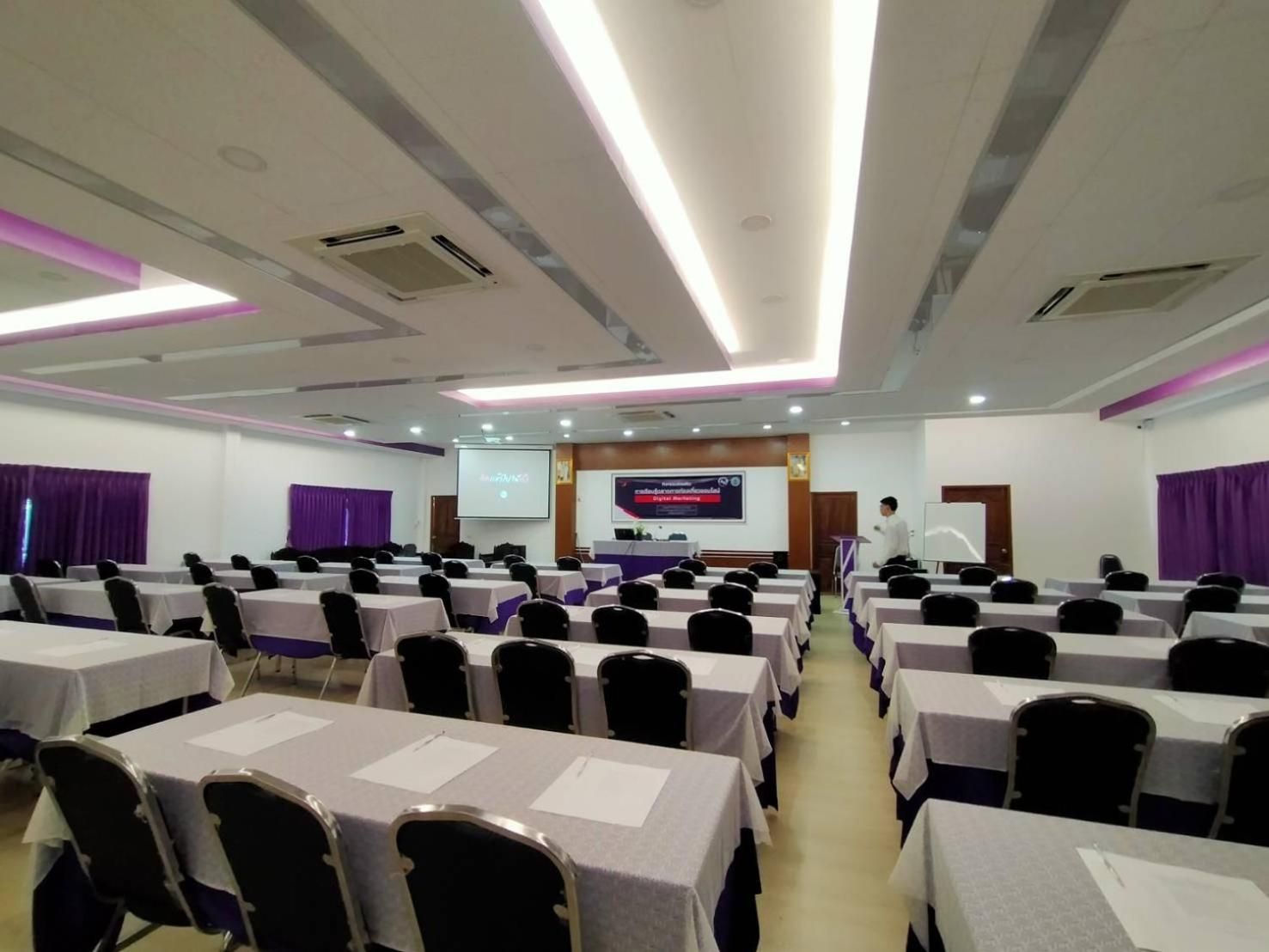 meeting room / ballrooms