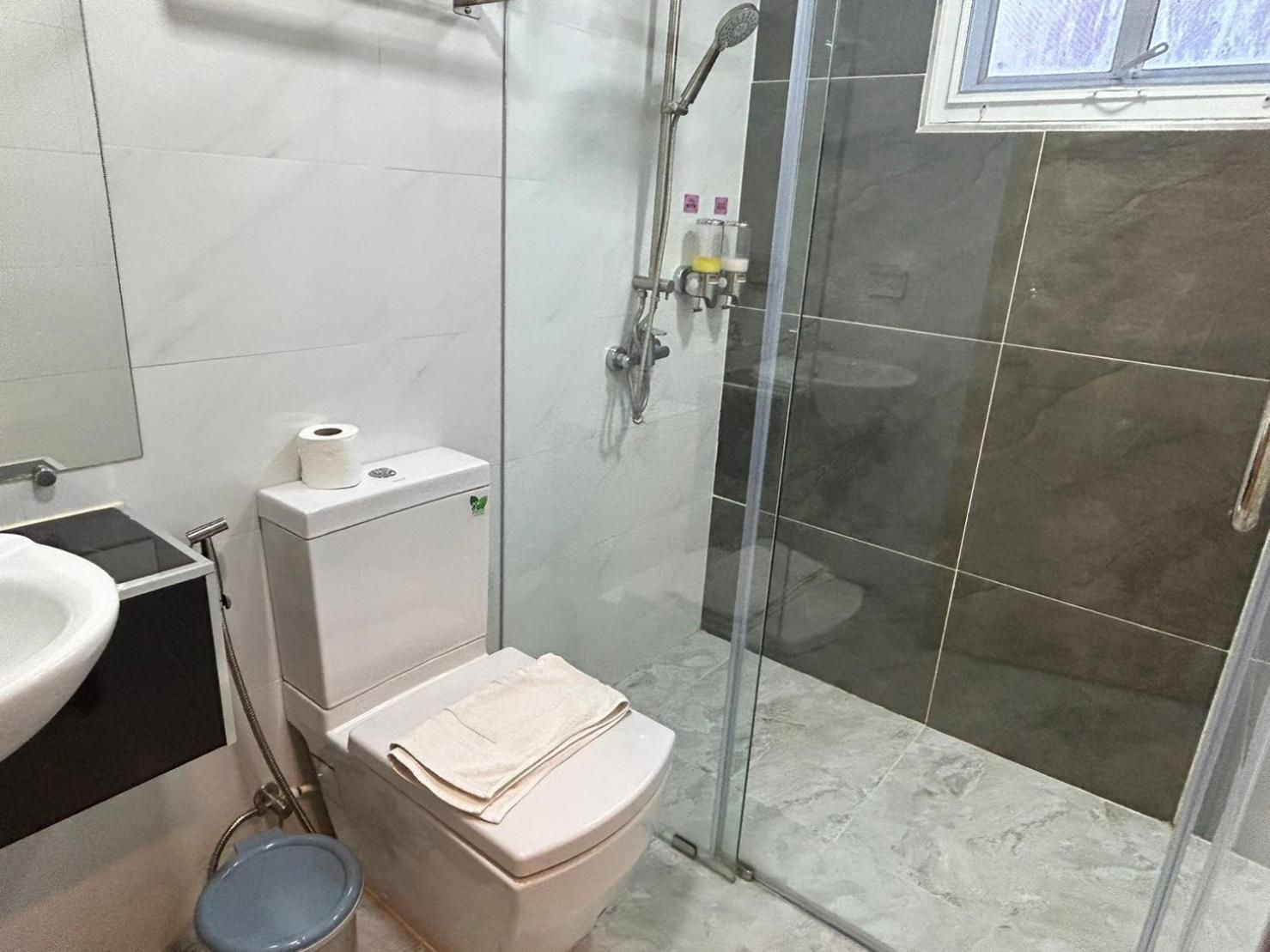 Uthaithani Resort Standard 3