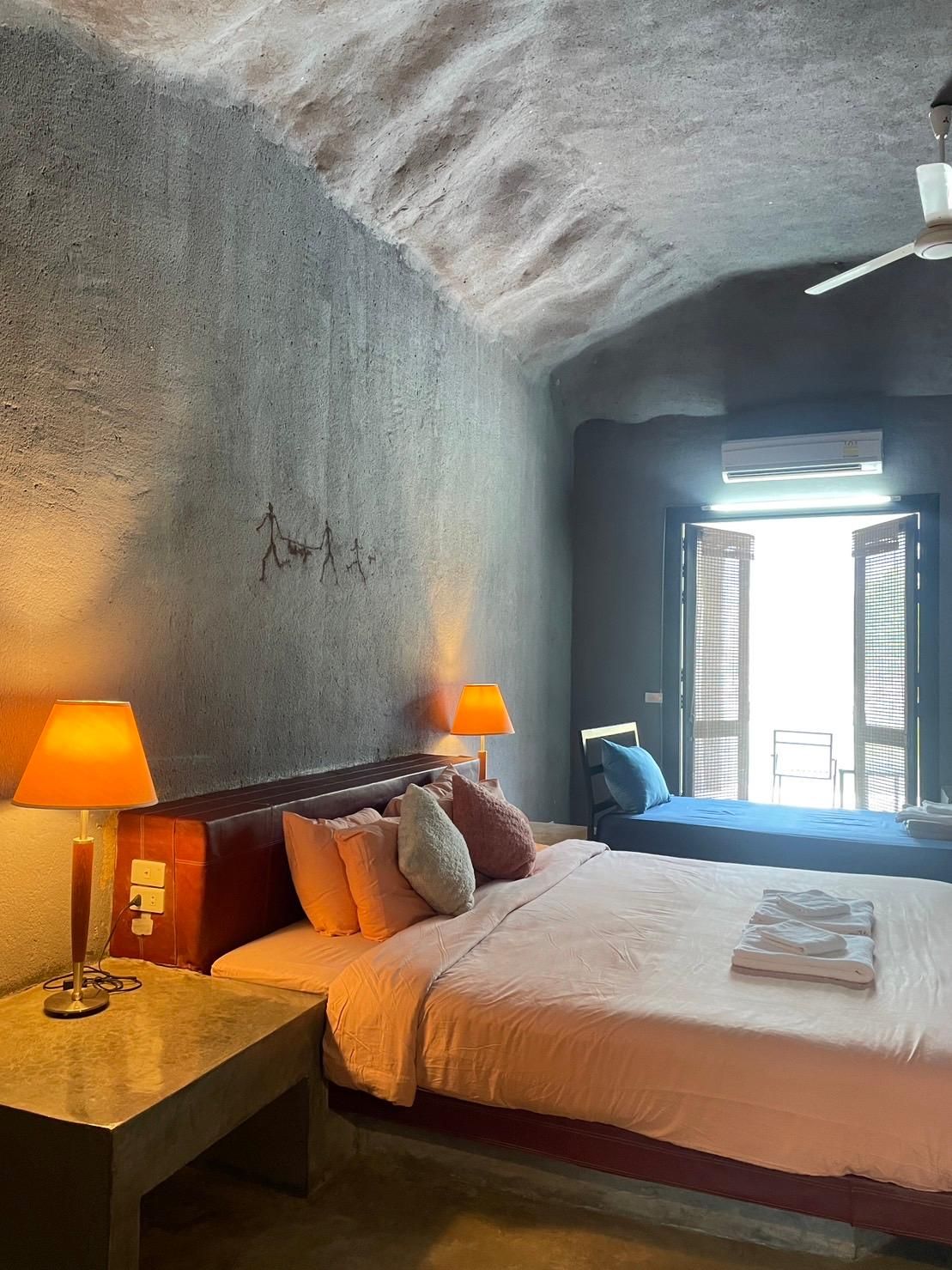 Avartarn Miracles Hotel Executive Suites