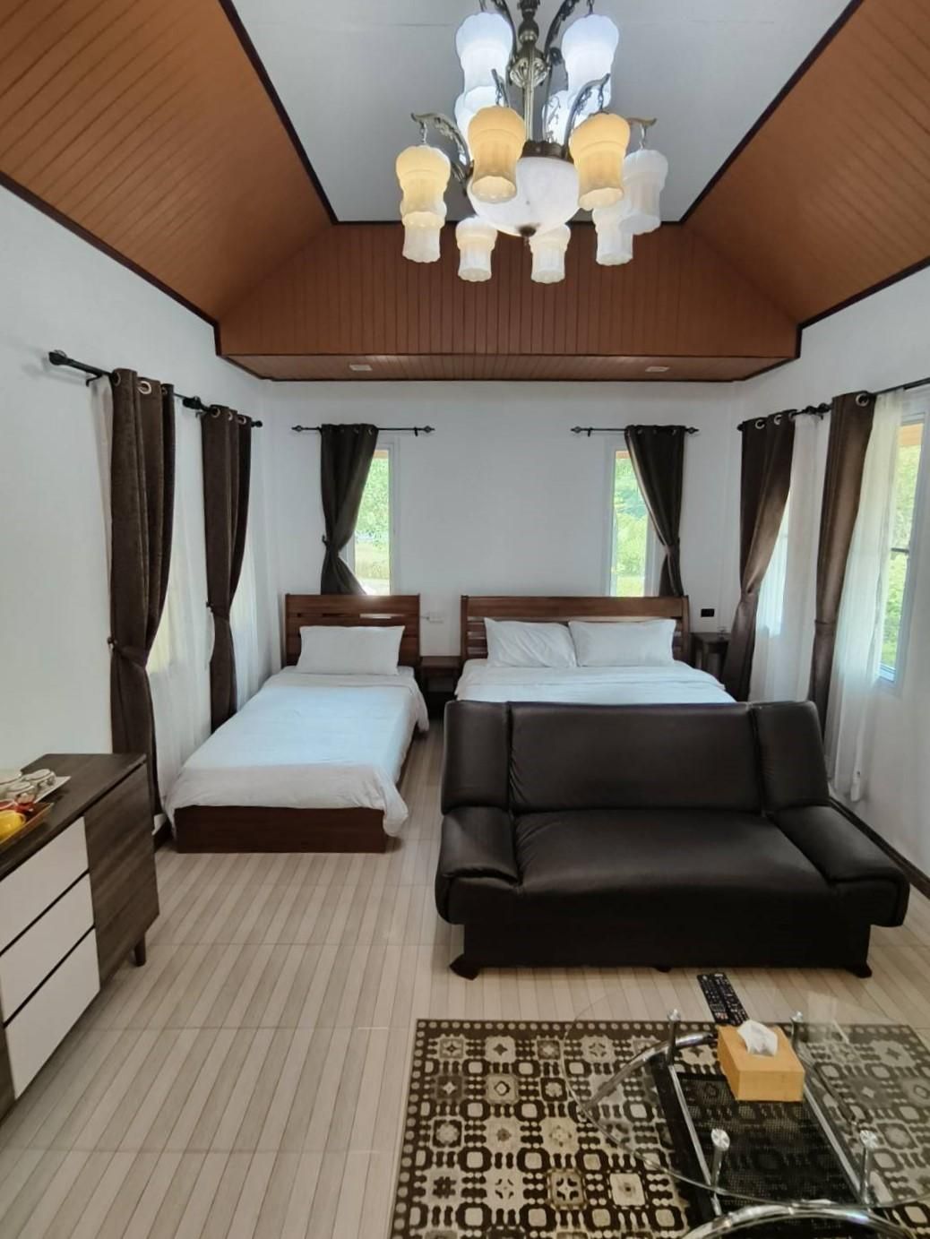 Loom Cafe Banrai ลูมคาเฟ่บ้านไร่ Double Room