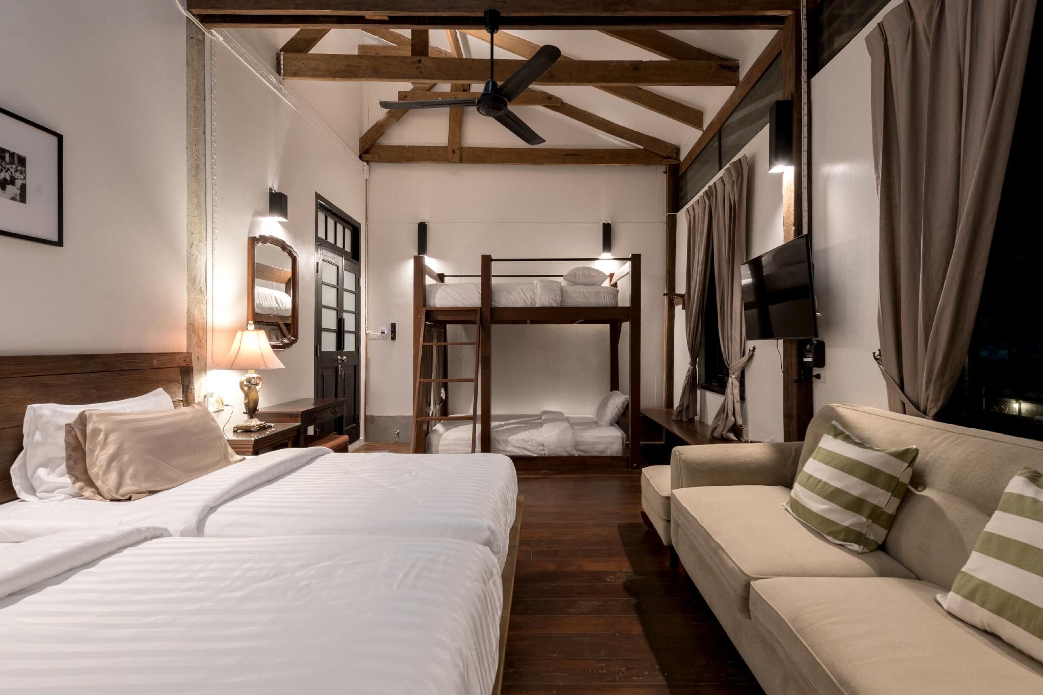 Family Room with Bunk Bed