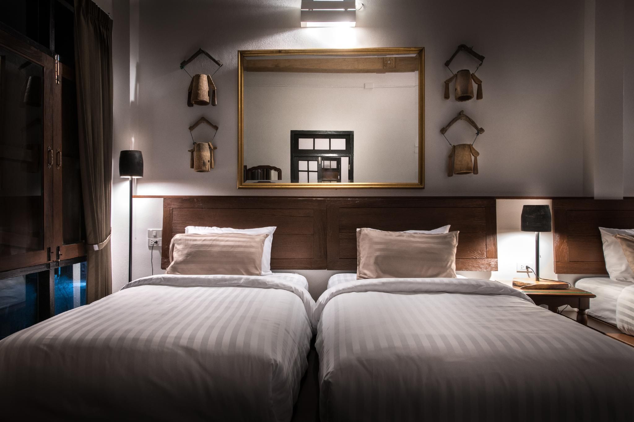 Uthai Heritage Hotel 2-Bedroom Suite