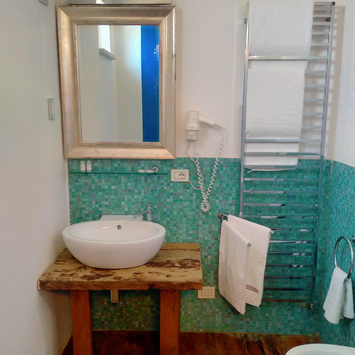 Triple Room with Private Bathroom