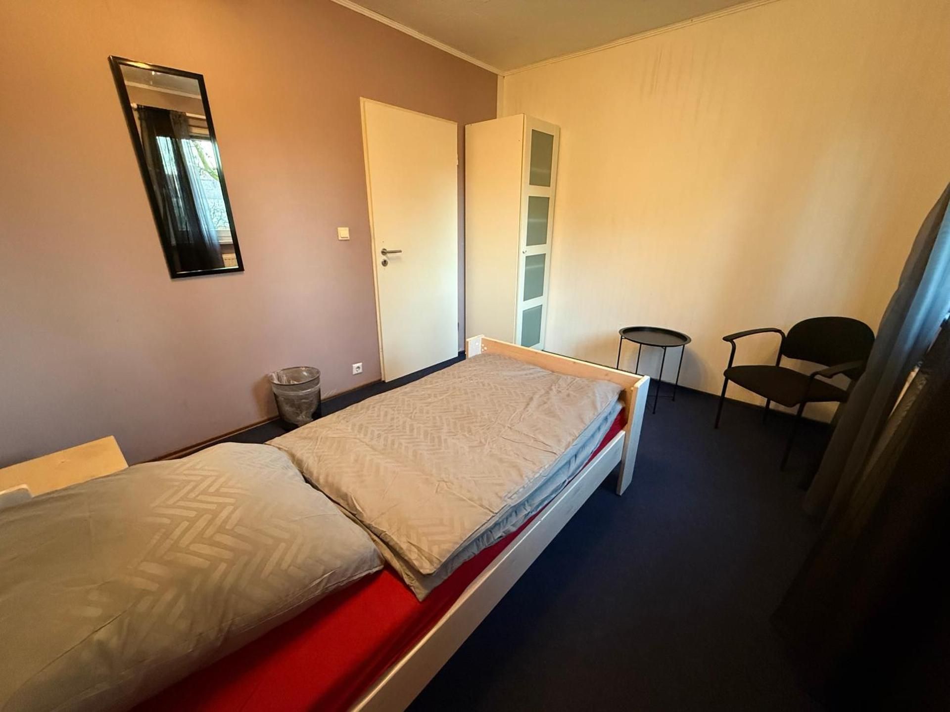 Standard Single Room with Shared Bathroom