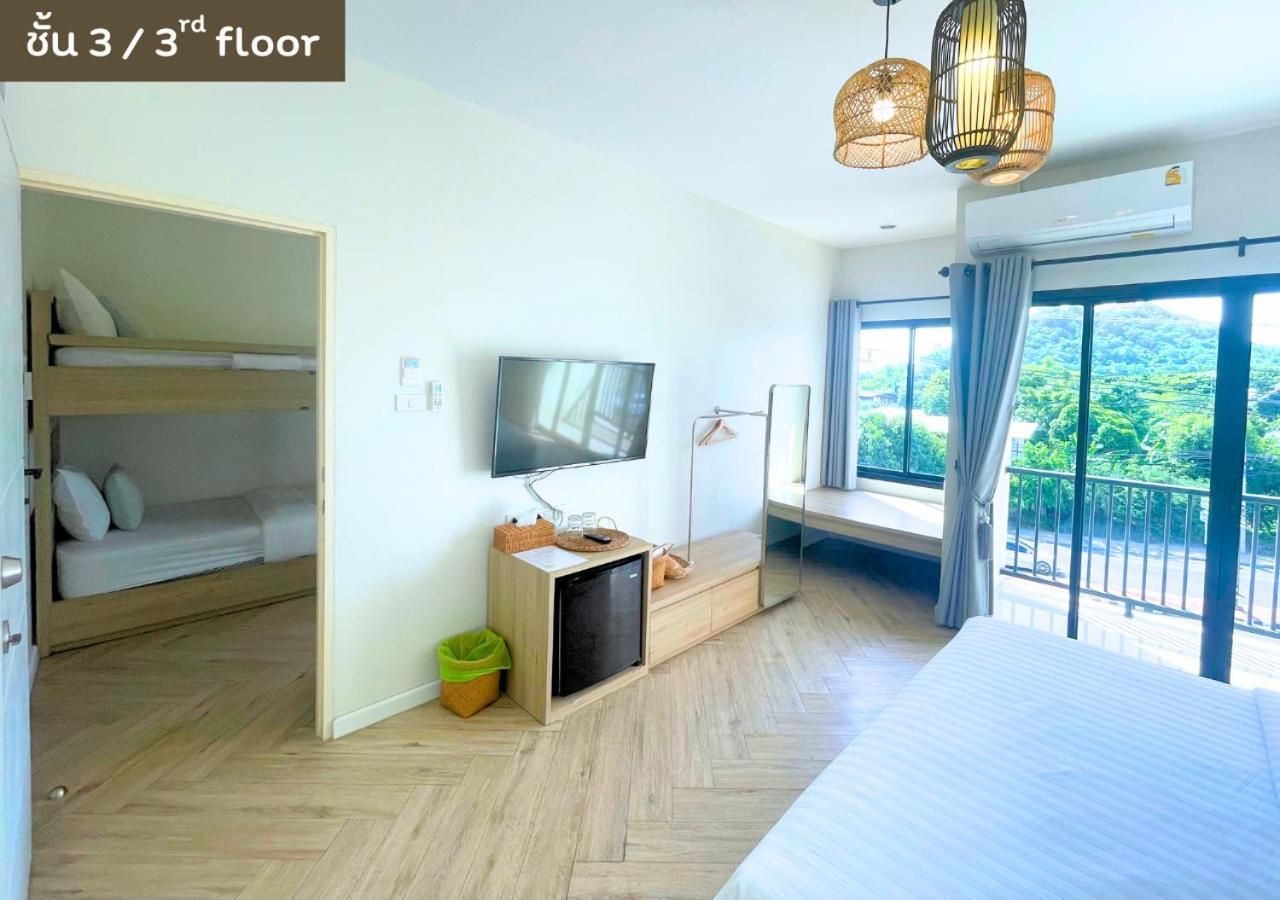 Deluxe Family Room