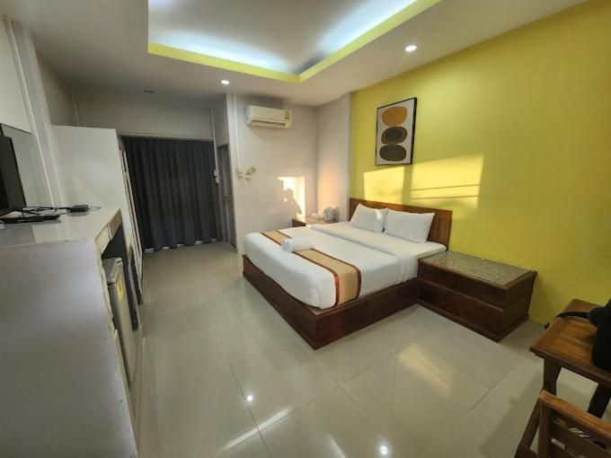 โรงแรมอีสานอินน์ ยโสธร - Easarninn Yasothorn Budget Double Room