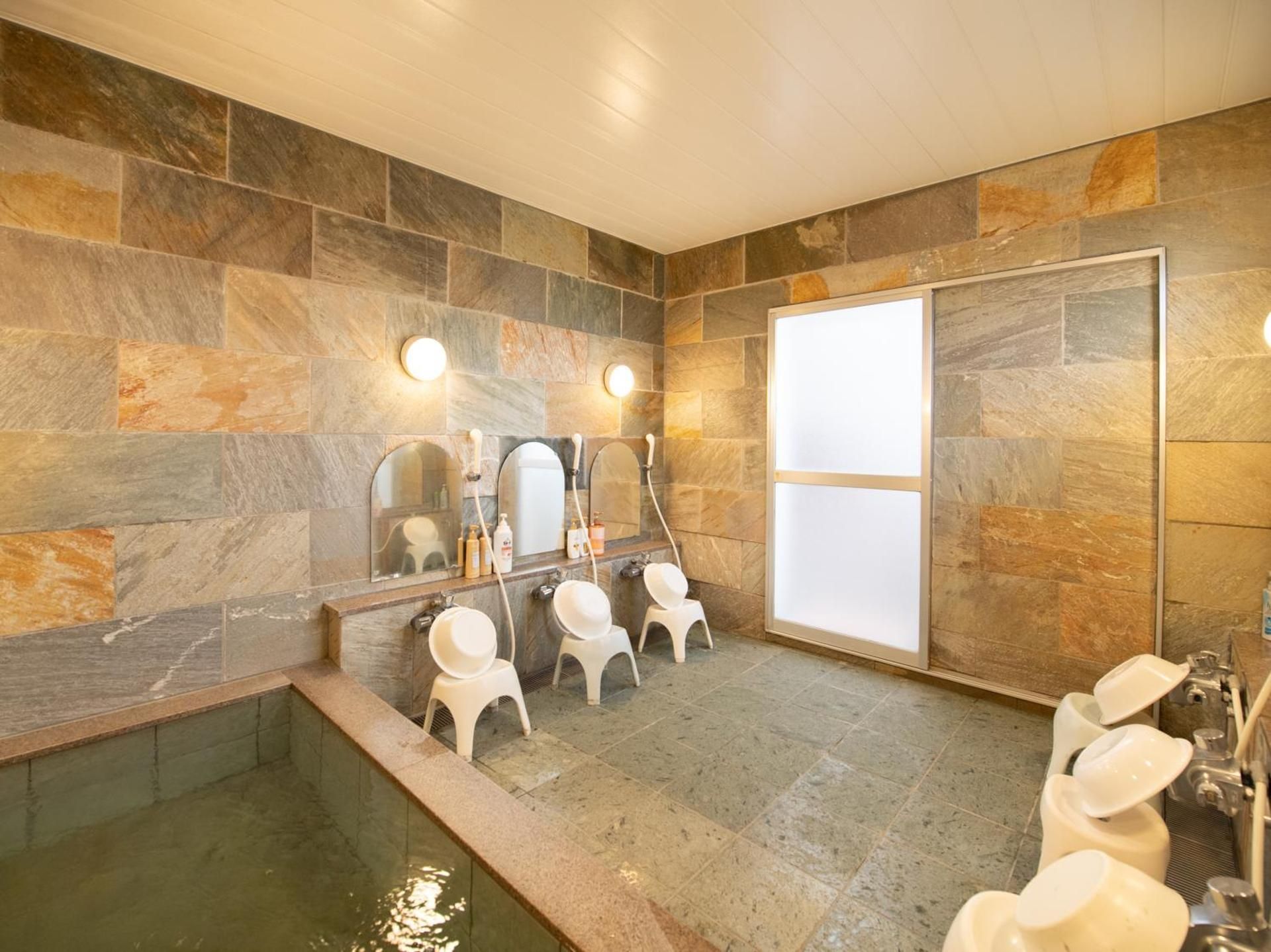 Quadruple Room with Shared Bathroom