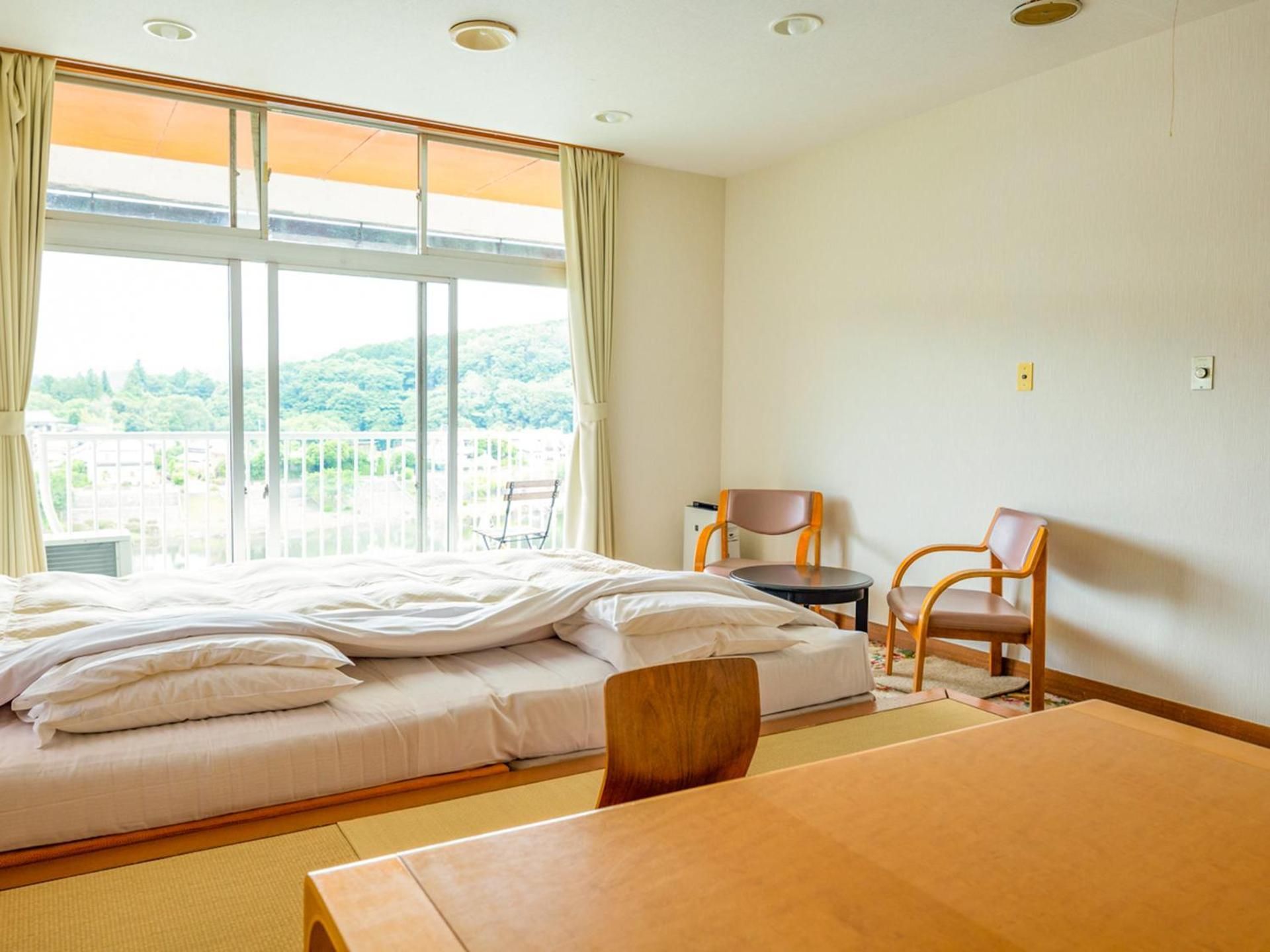 Quadruple Room with Lake View