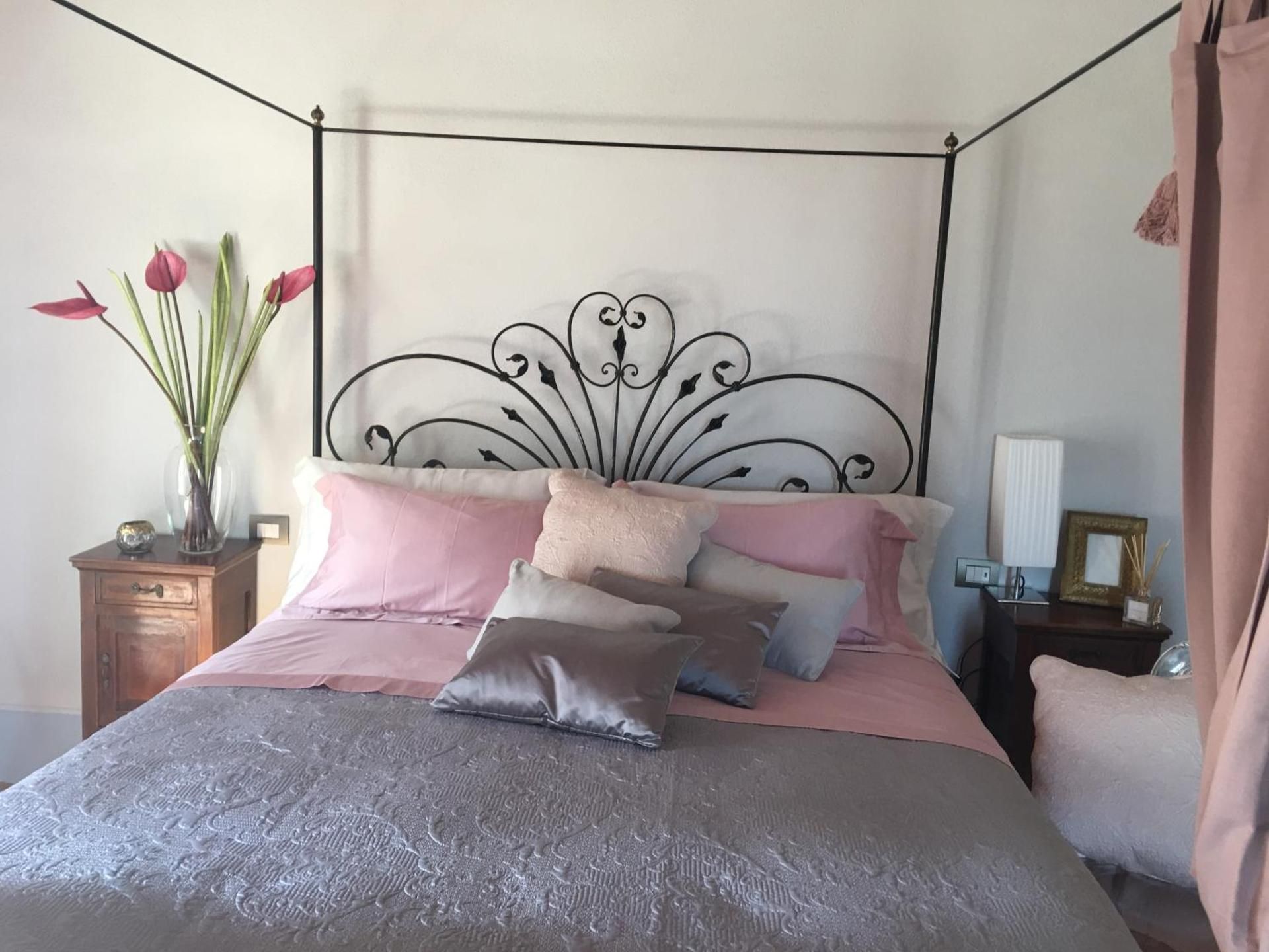 Superior King Suite