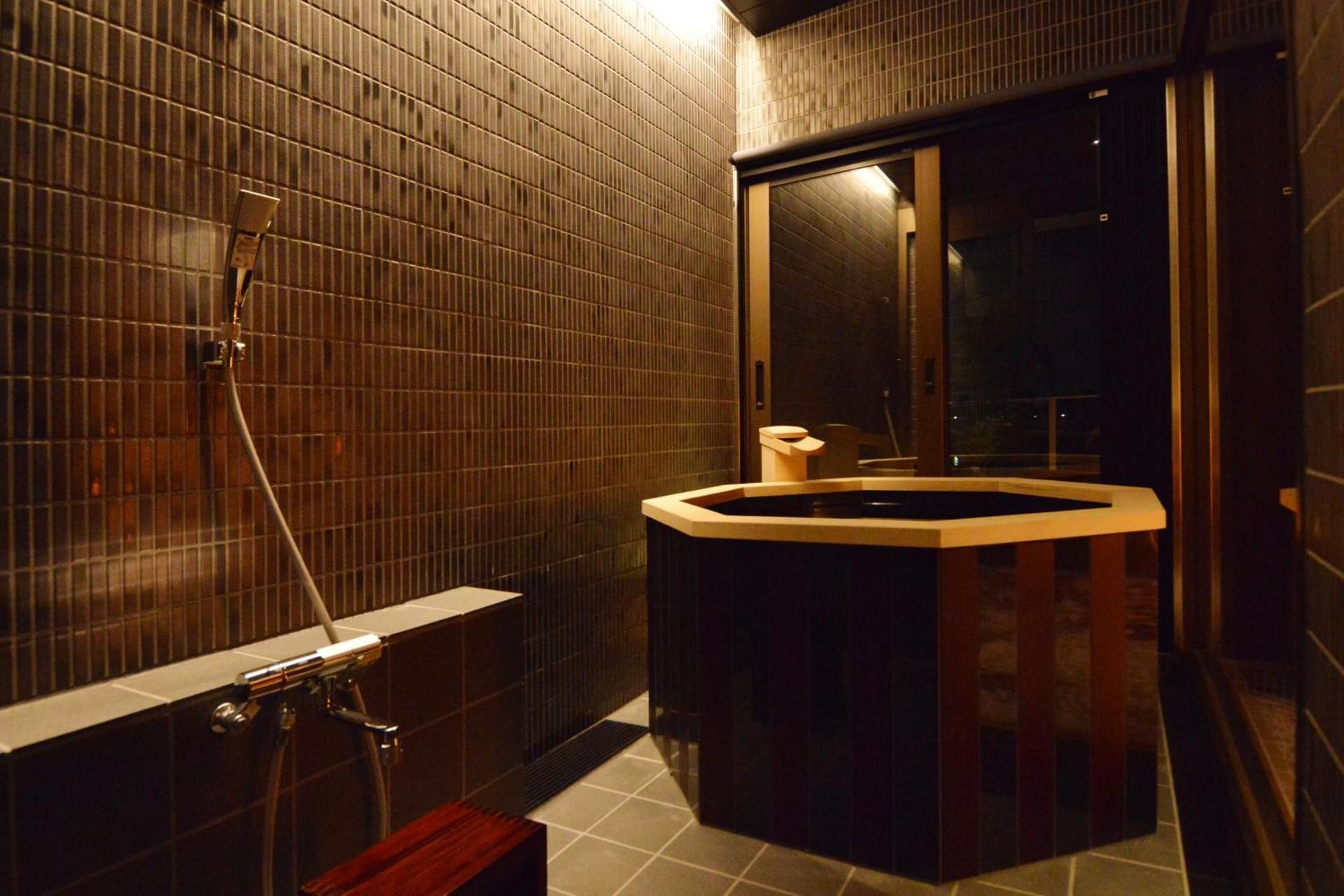 Mt. Fuji view room for 2 people with Private onsen & terrace included sushi dinner