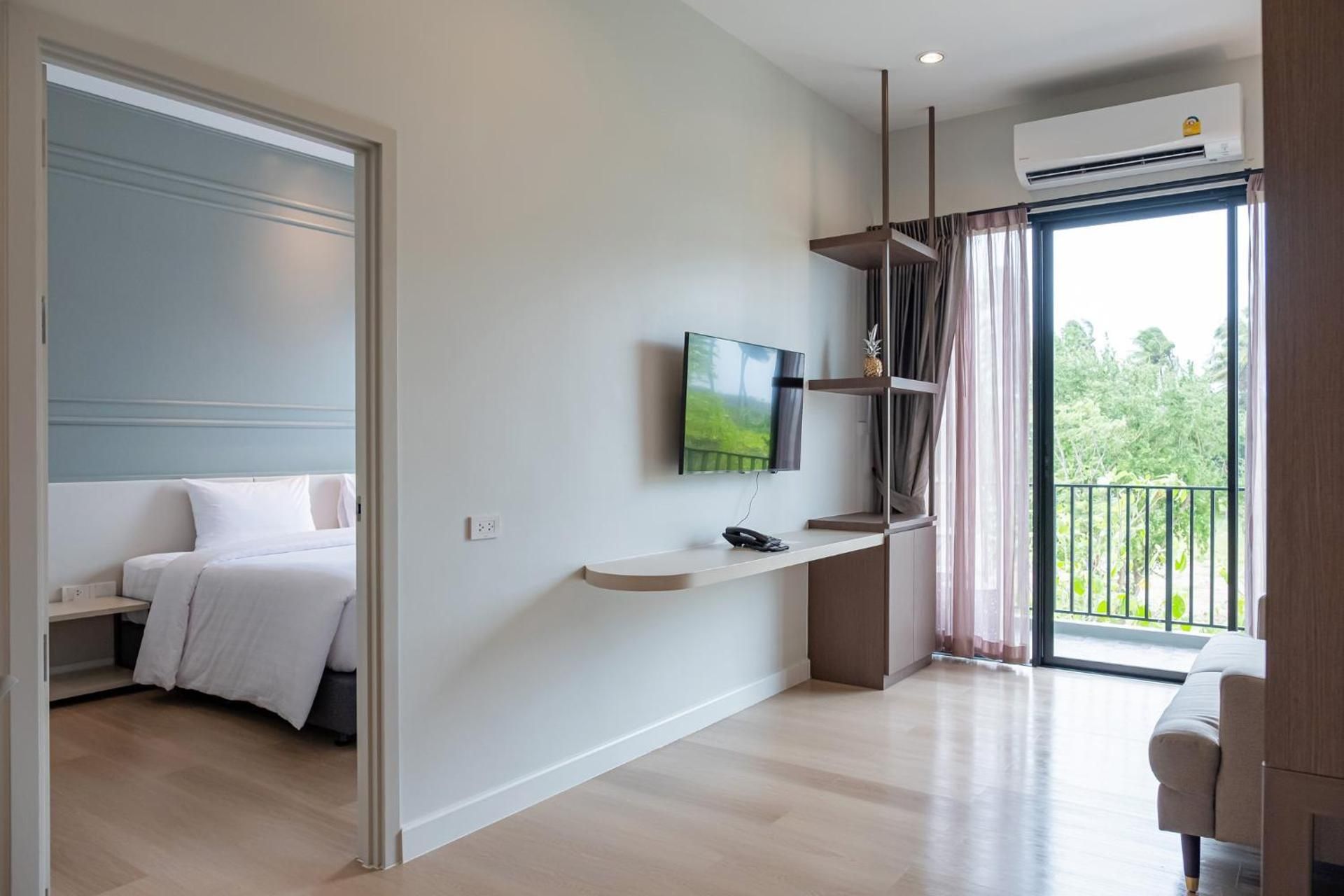 Family Suite with Balcony