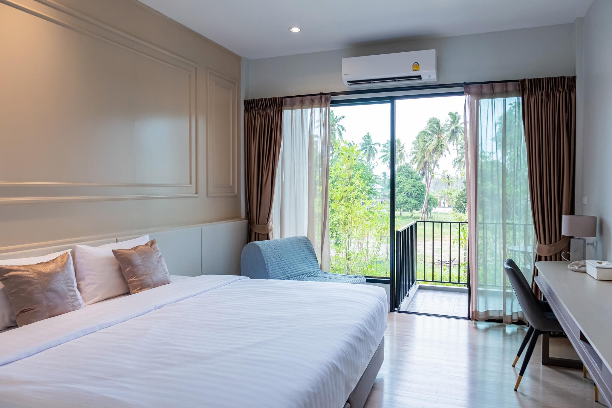 Deluxe Double with Balcony