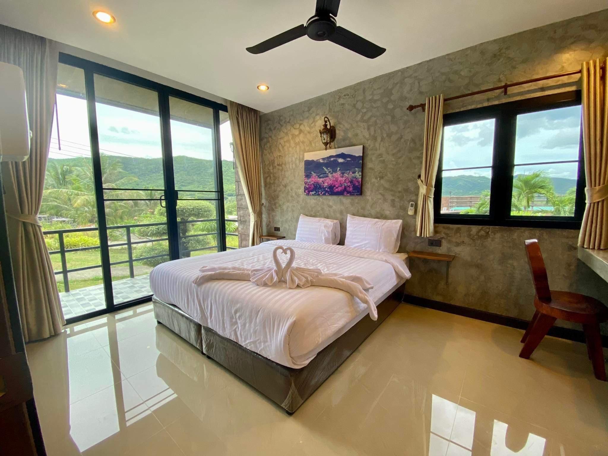 House for 6 People