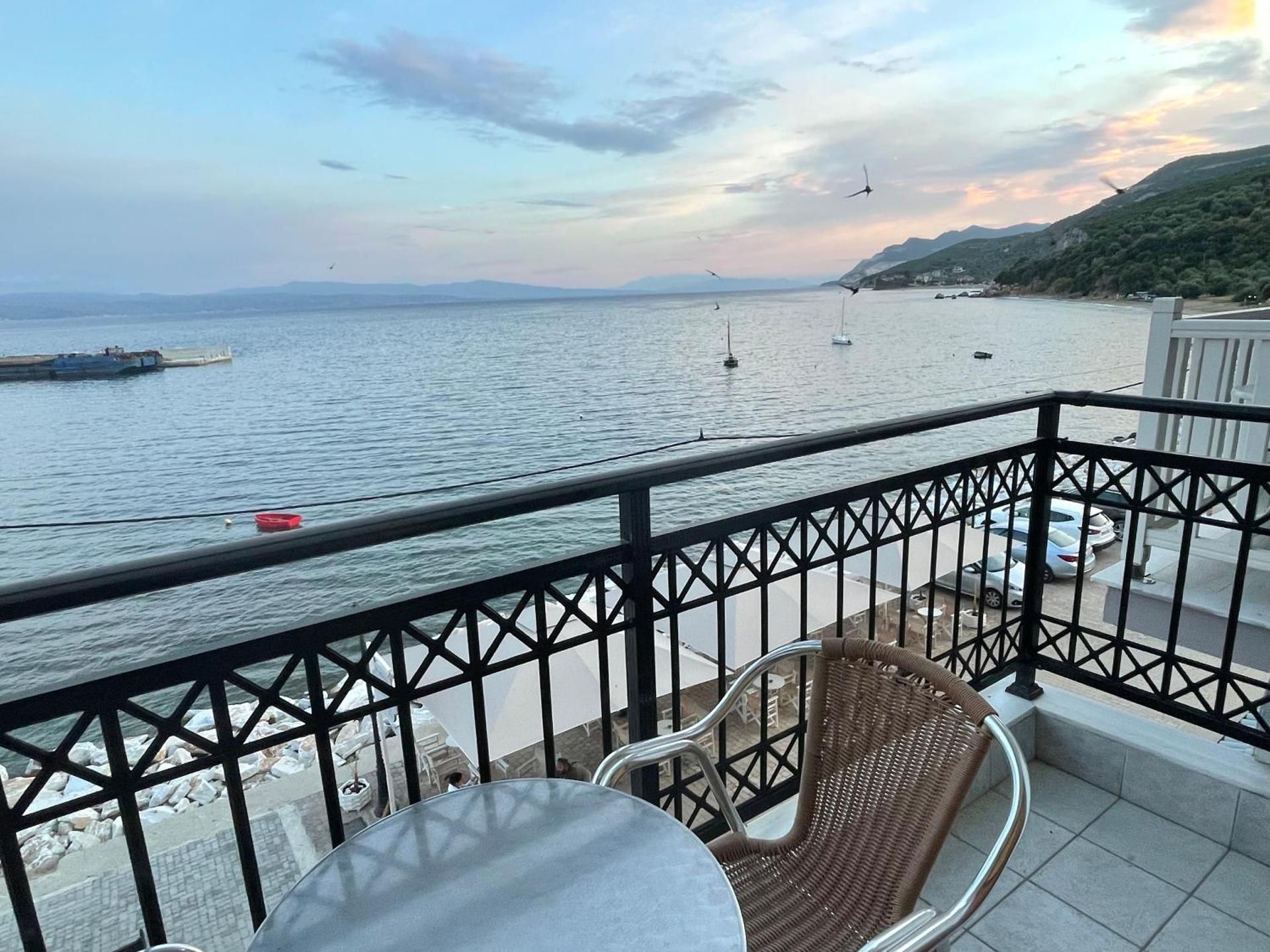 Deluxe Double or Twin Room with Sea View