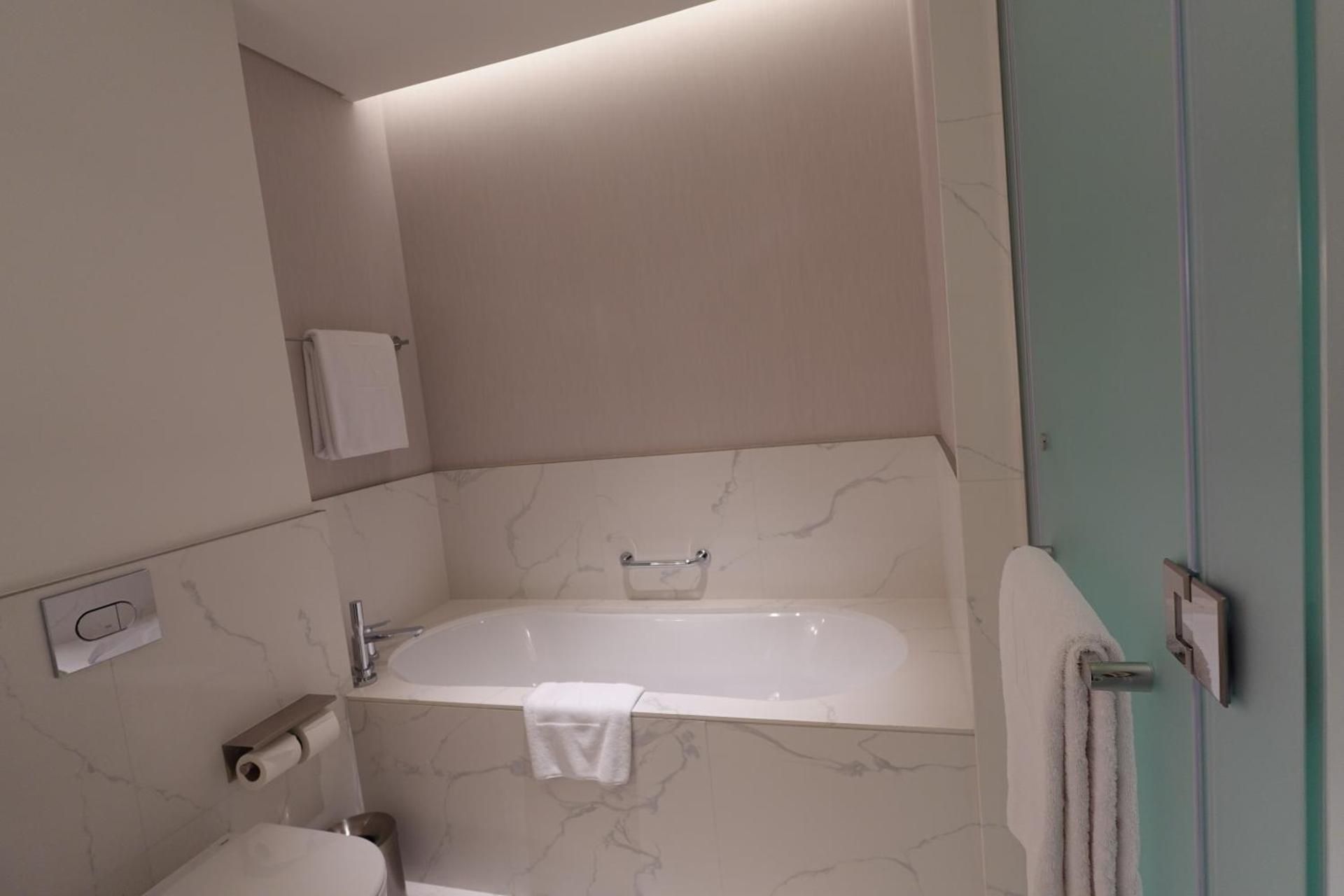 Address Residence Bahrain Studio with Terrace 3