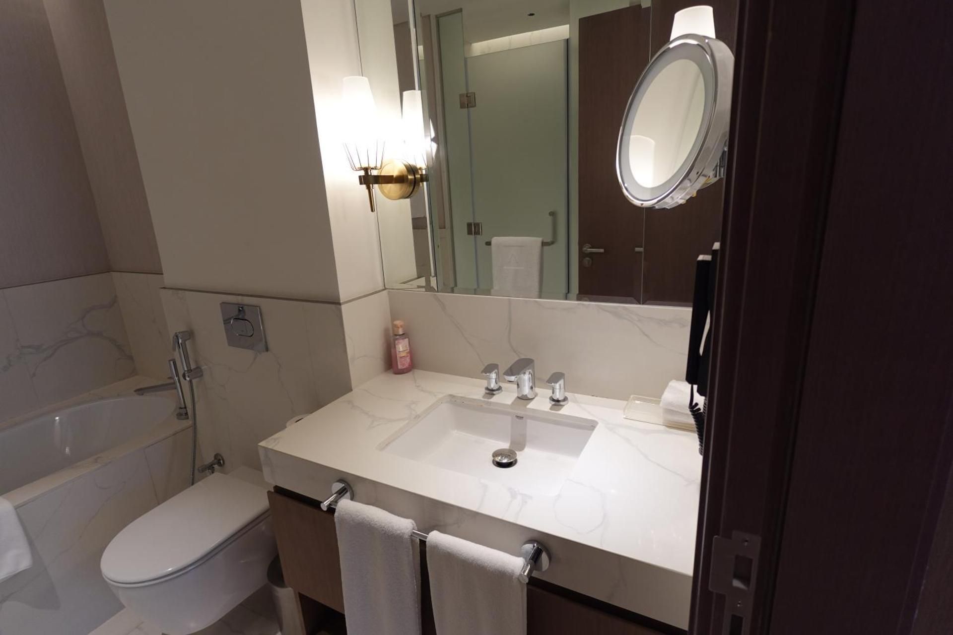 Apartment with City View