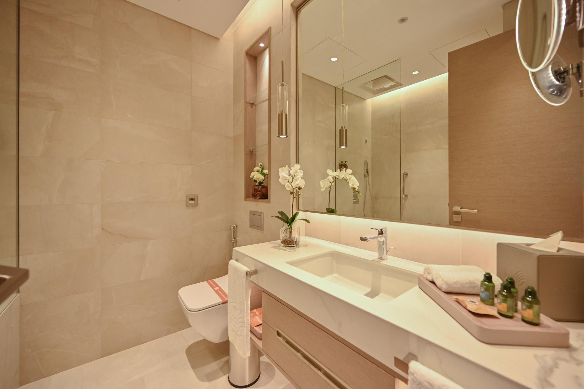 Panoramic View Two Bedroom Apartment