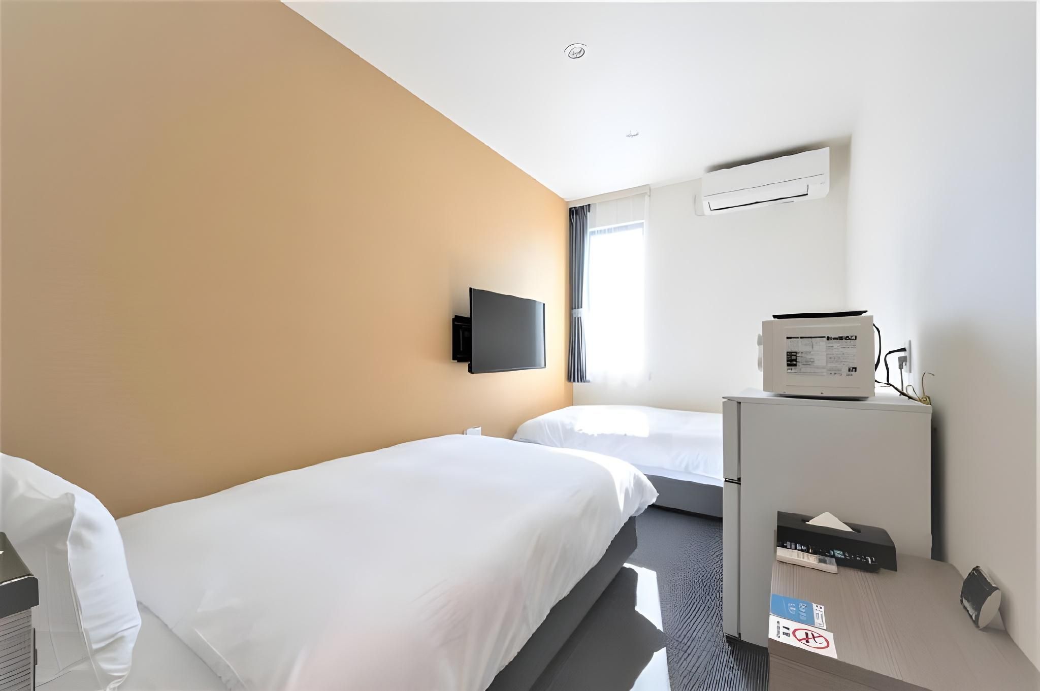 Twin Room - Non-Smoking