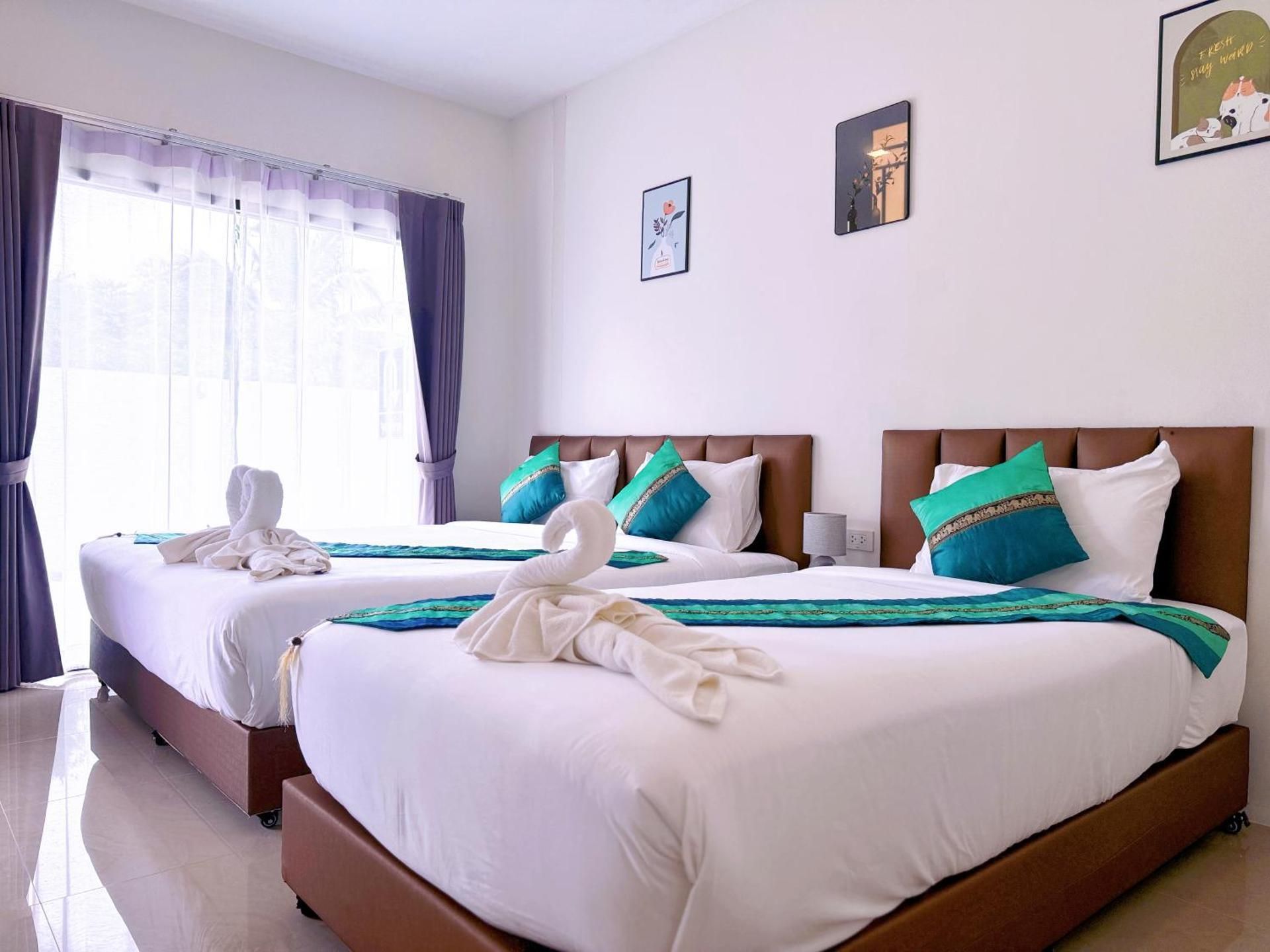 Standard Triple Room