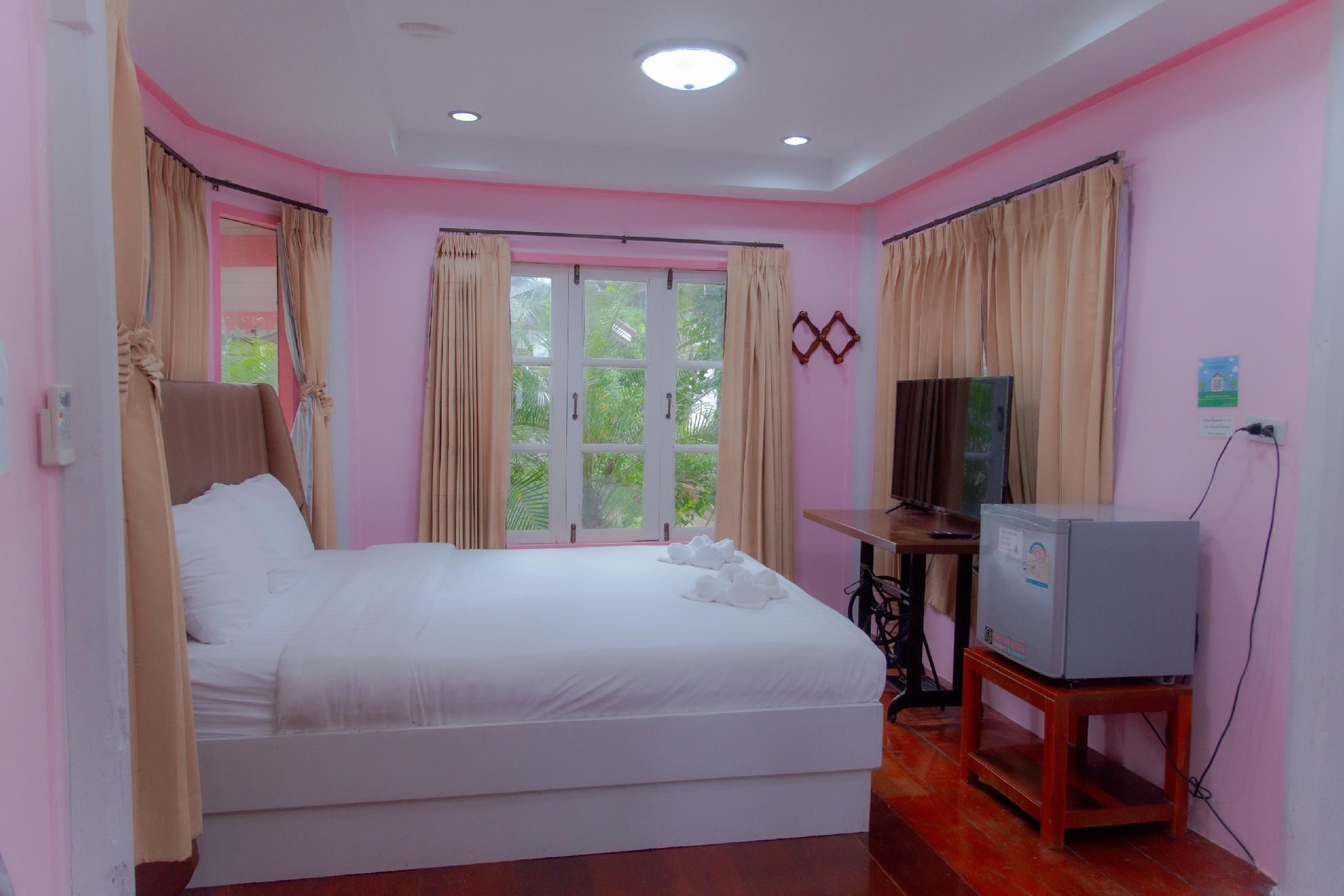 Maiyai Resort - Big Tree 1 Bedroom Suite Balcony