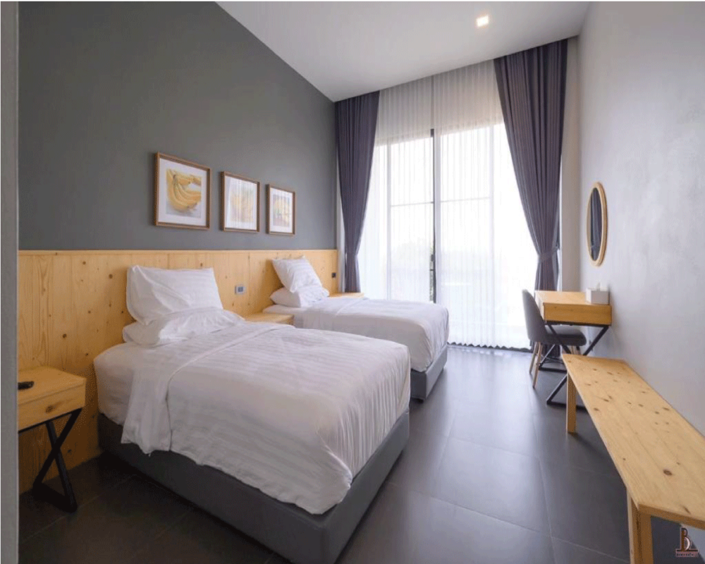 BananaHill Deluxe Room Twin