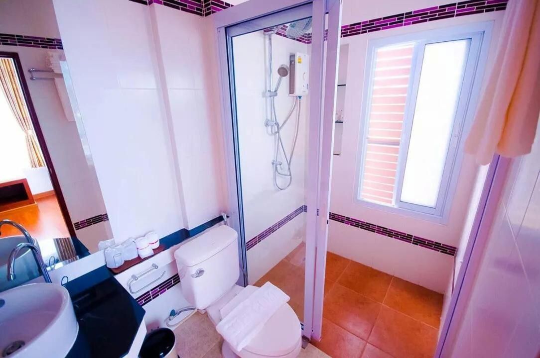 FIG Boutique Hotel Standard Twin Bed 2