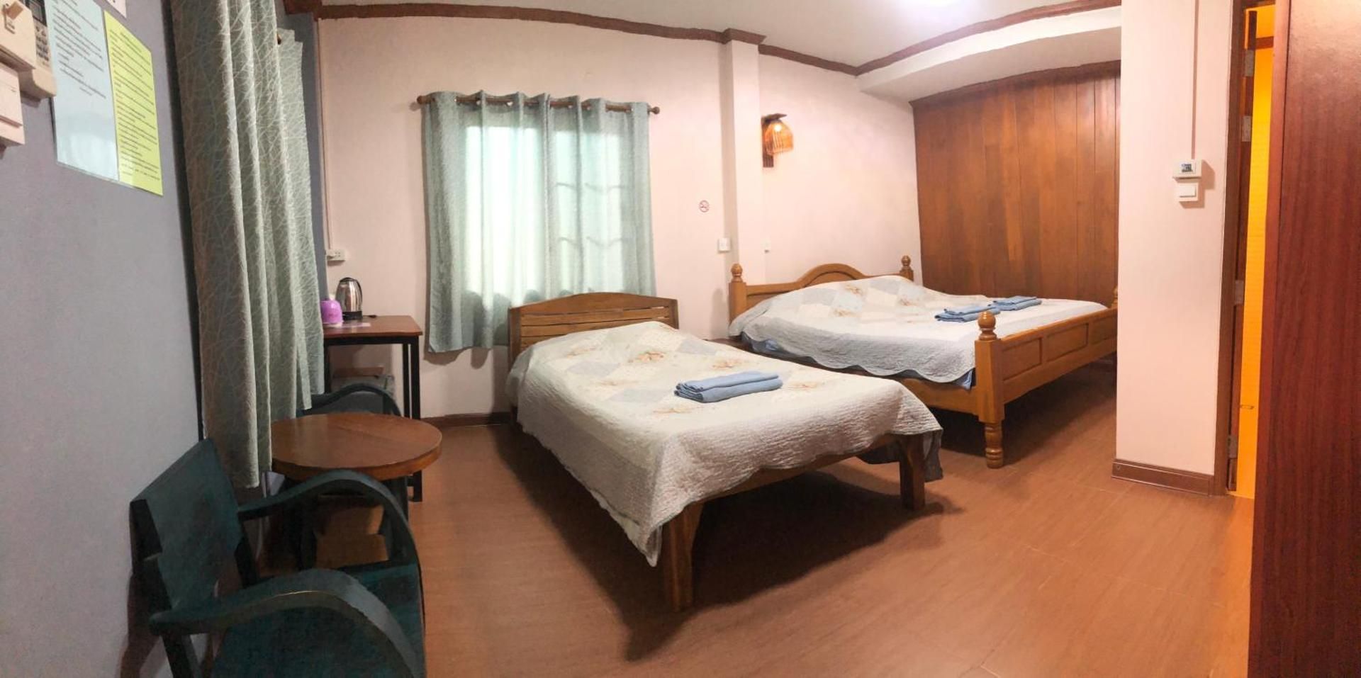 Basic Triple Room