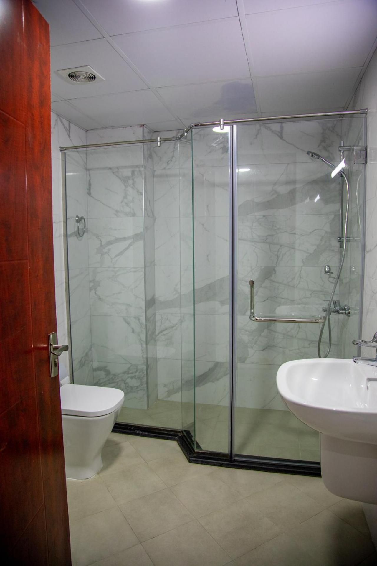 The Apple Residence Studio 3